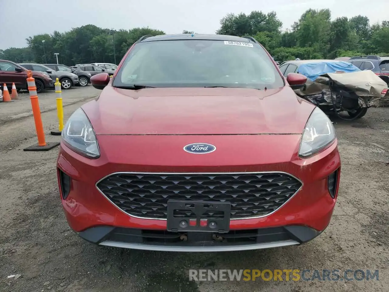 5 Photograph of a damaged car 1FMCU9G69LUC23341 FORD ESCAPE 2020