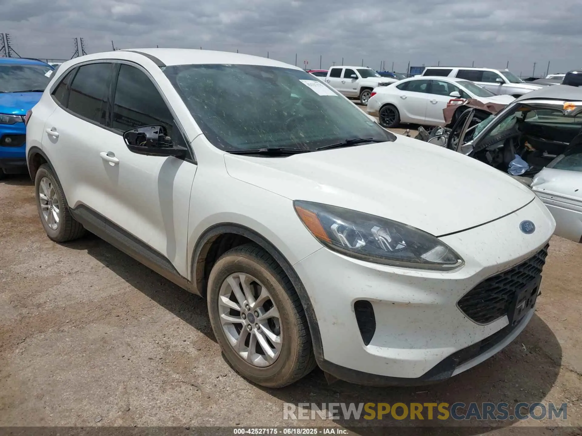 1 Photograph of a damaged car 1FMCU9G6XLUA32012 FORD ESCAPE 2020