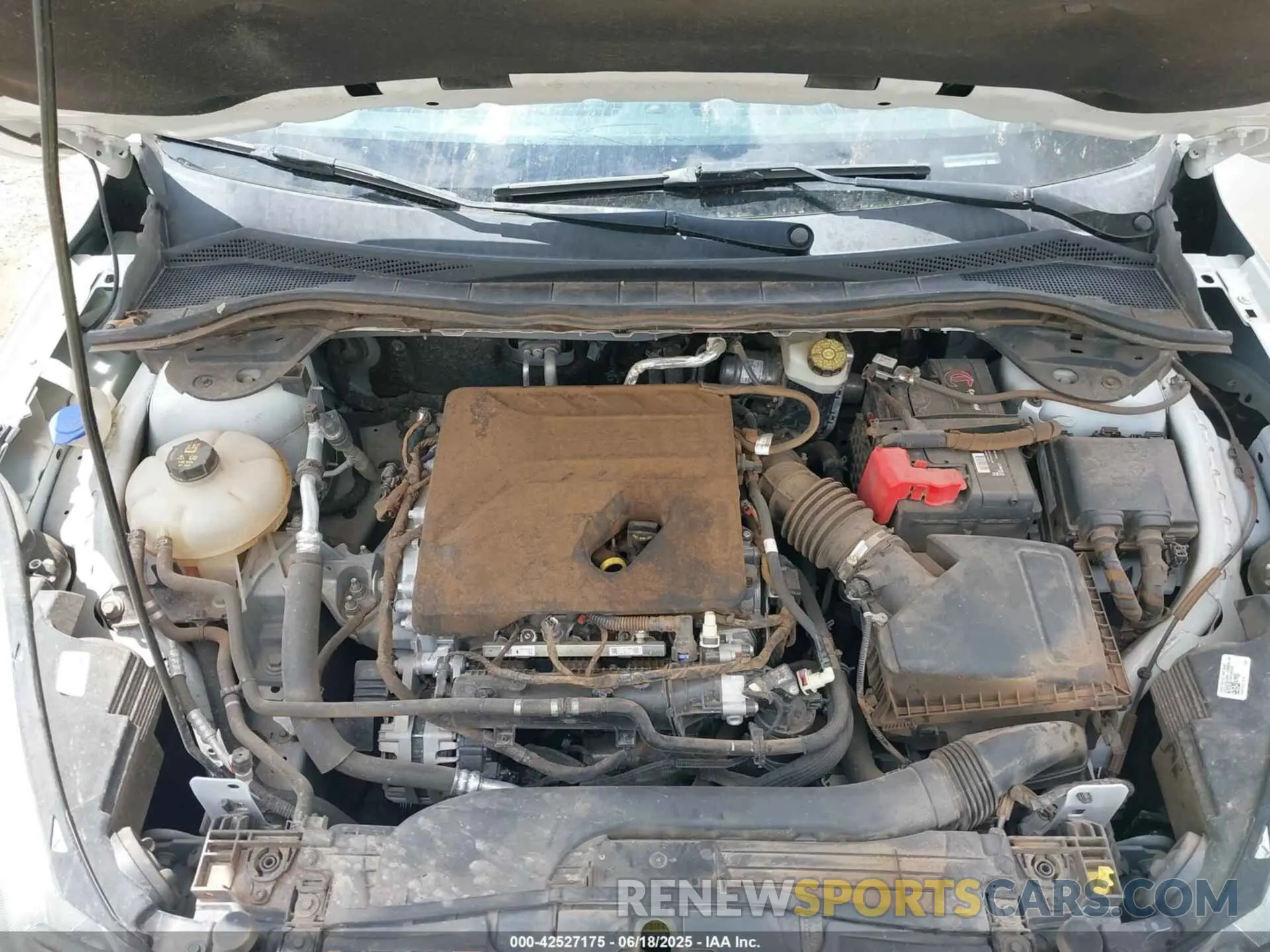 10 Photograph of a damaged car 1FMCU9G6XLUA32012 FORD ESCAPE 2020