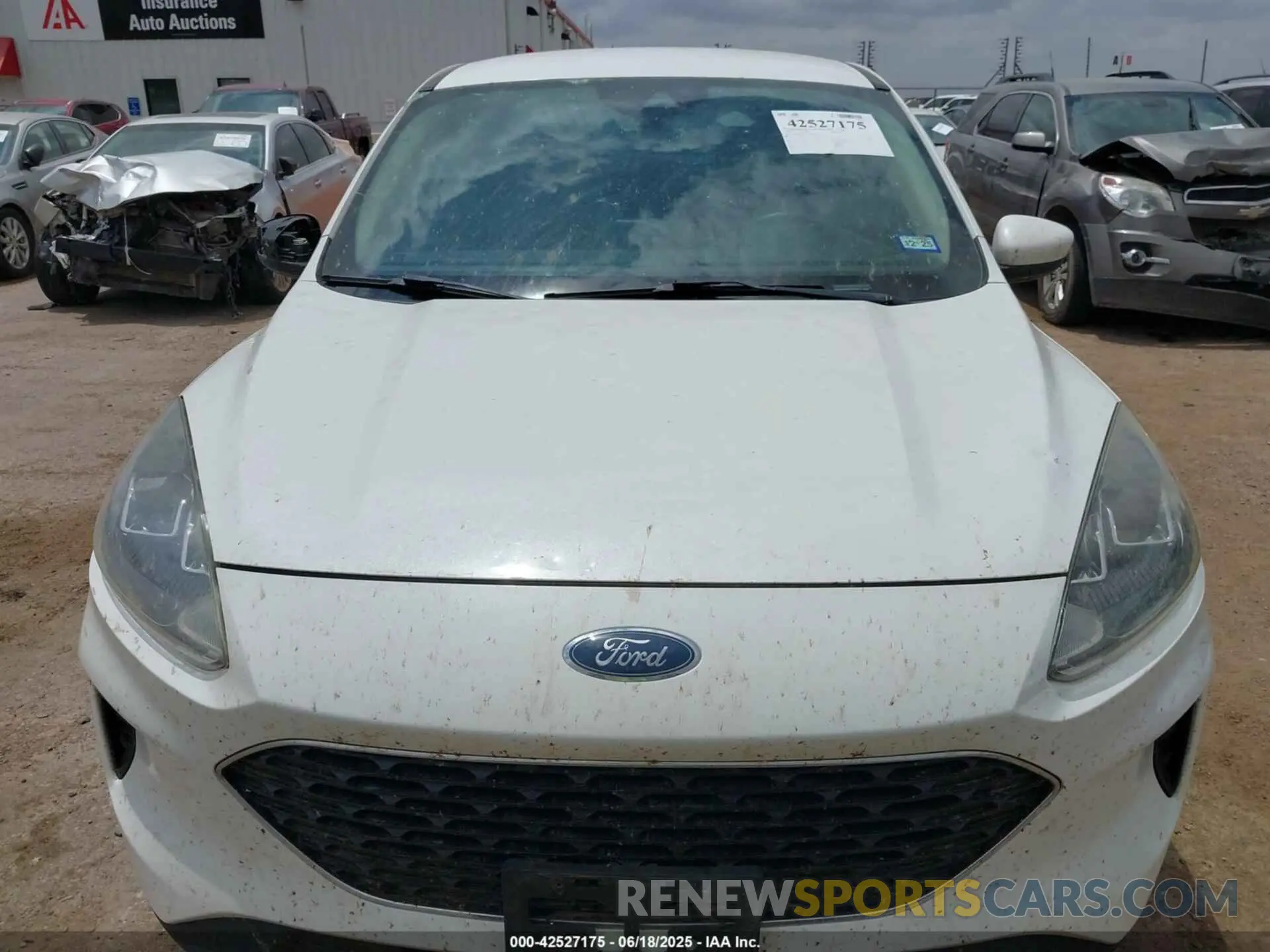 12 Photograph of a damaged car 1FMCU9G6XLUA32012 FORD ESCAPE 2020