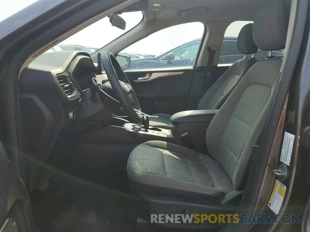 7 Photograph of a damaged car 1FMCU9G6XLUA74079 FORD ESCAPE 2020
