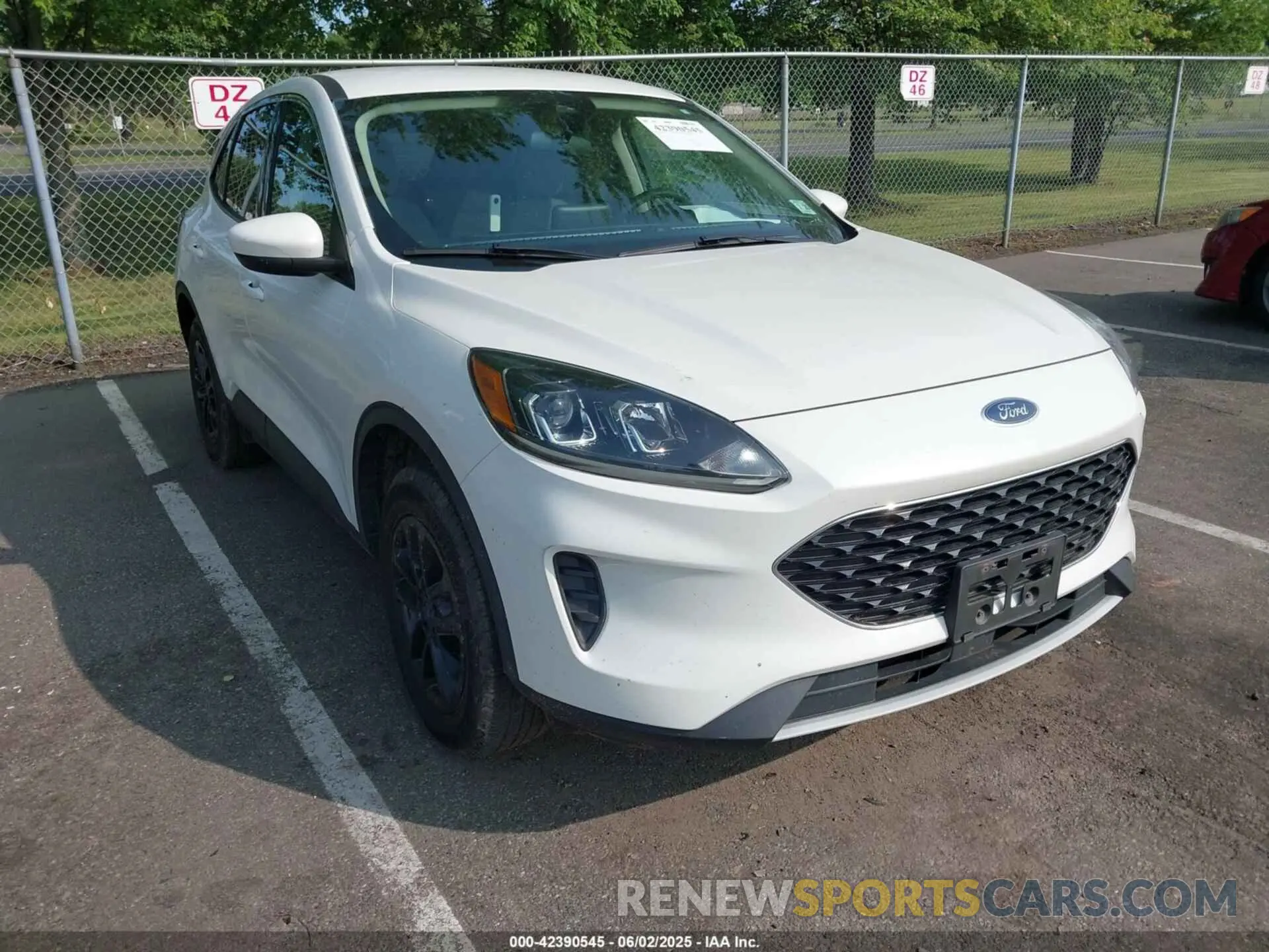 1 Photograph of a damaged car 1FMCU9G6XLUA82702 FORD ESCAPE 2020