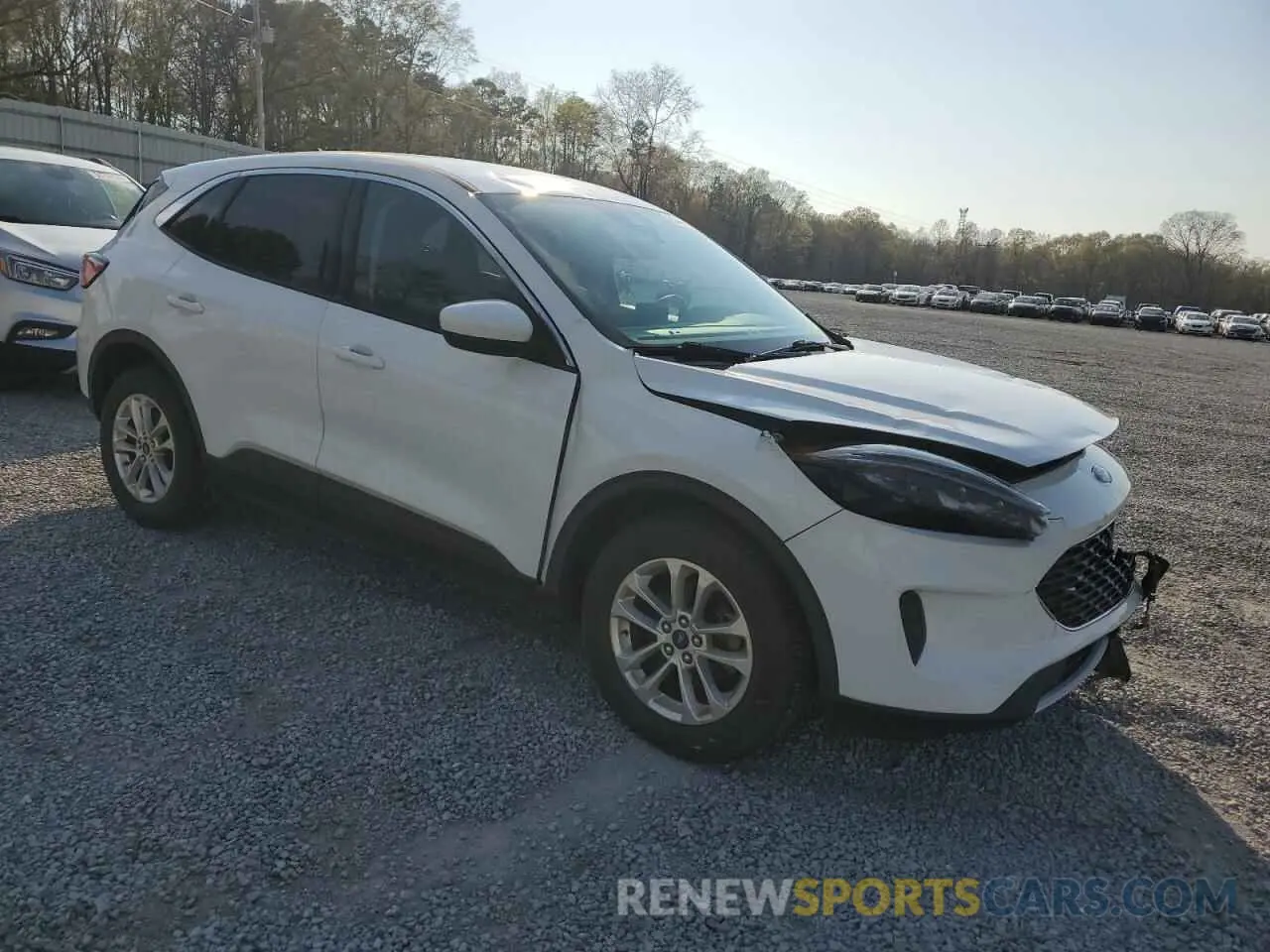 4 Photograph of a damaged car 1FMCU9G6XLUB21868 FORD ESCAPE 2020