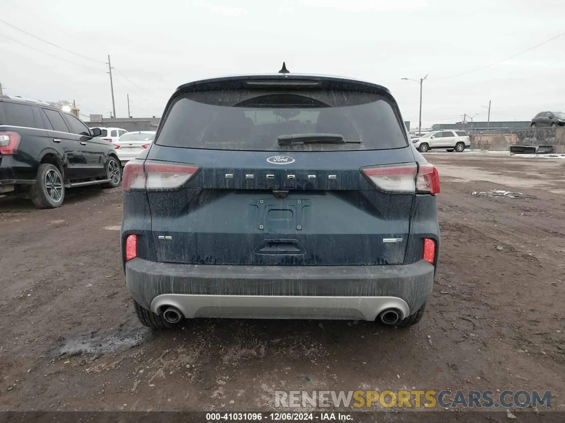 16 Photograph of a damaged car 1FMCU9G6XLUC05026 FORD ESCAPE 2020