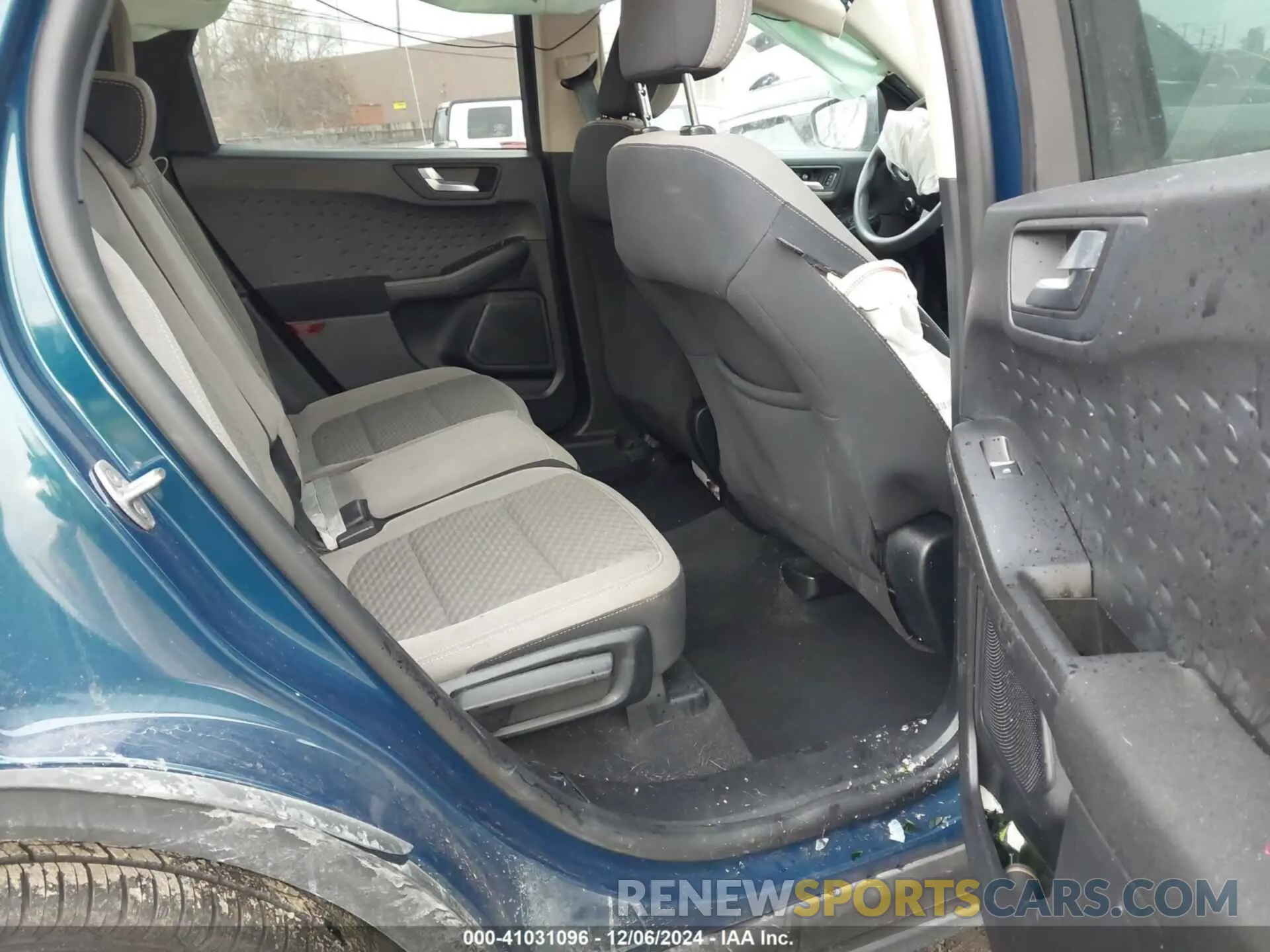 8 Photograph of a damaged car 1FMCU9G6XLUC05026 FORD ESCAPE 2020