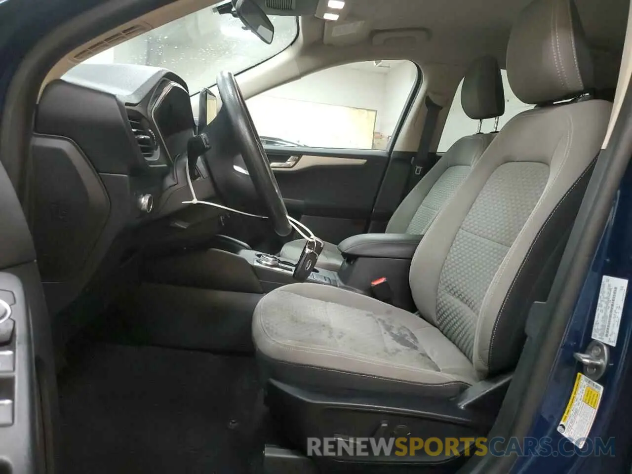 7 Photograph of a damaged car 1FMCU9G6XLUC11649 FORD ESCAPE 2020