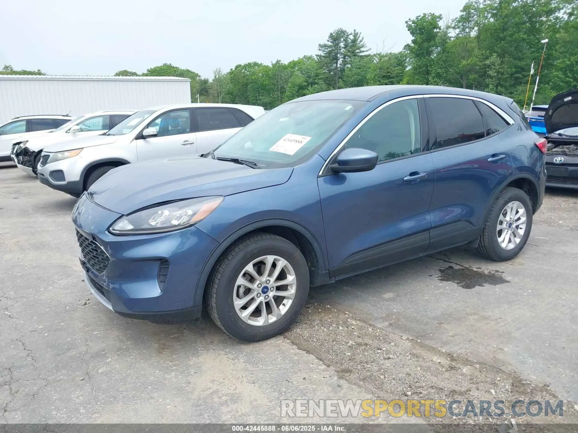 2 Photograph of a damaged car 1FMCU9G6XLUC68241 FORD ESCAPE 2020