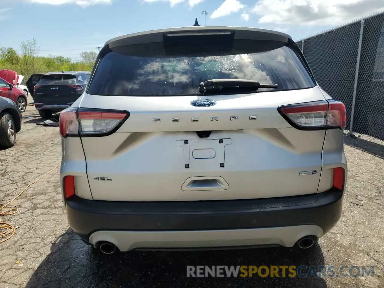 6 Photograph of a damaged car 1FMCU9H60LUA37735 FORD ESCAPE 2020