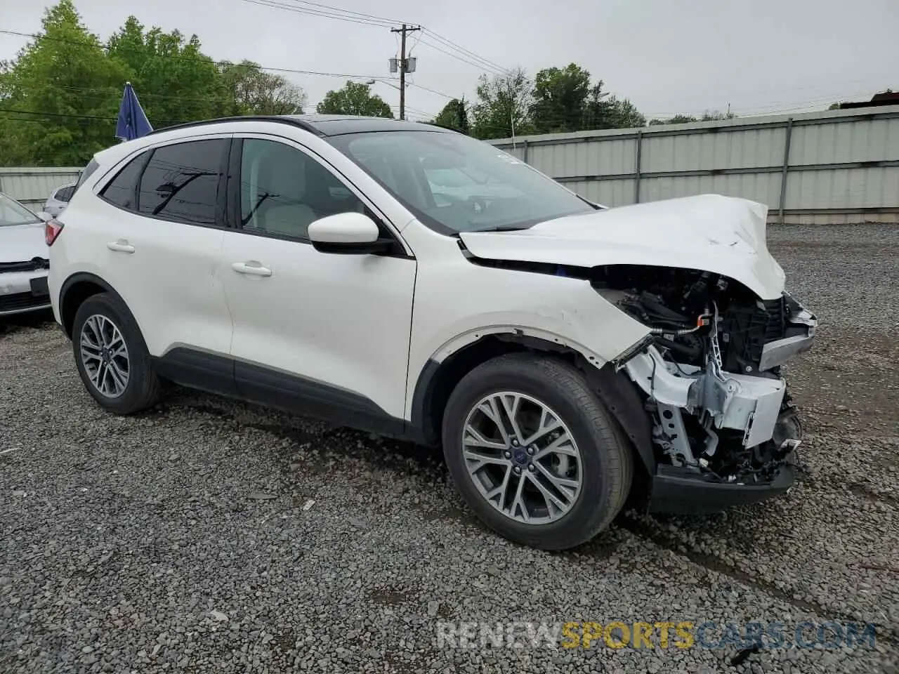 4 Photograph of a damaged car 1FMCU9H61LUC51763 FORD ESCAPE 2020