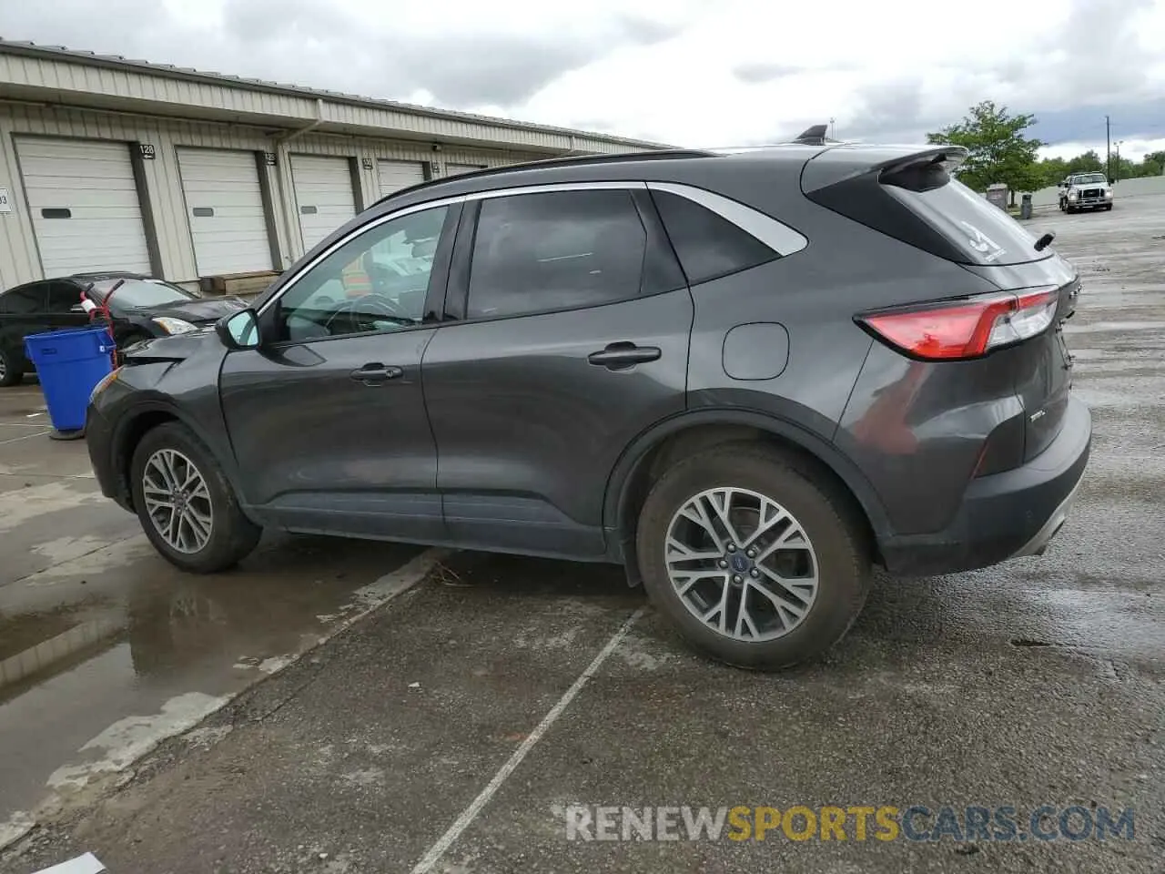 2 Photograph of a damaged car 1FMCU9H62LUA29961 FORD ESCAPE 2020