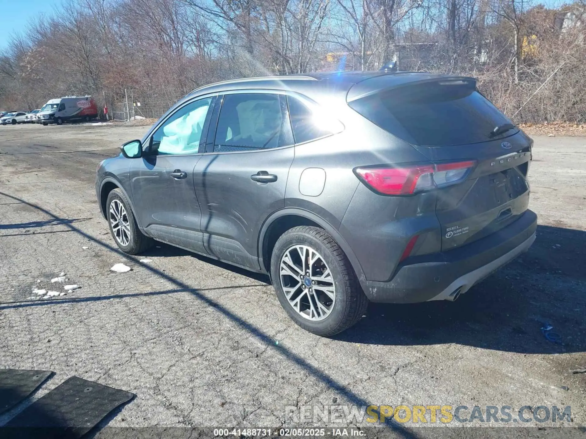 3 Photograph of a damaged car 1FMCU9H62LUA43374 FORD ESCAPE 2020