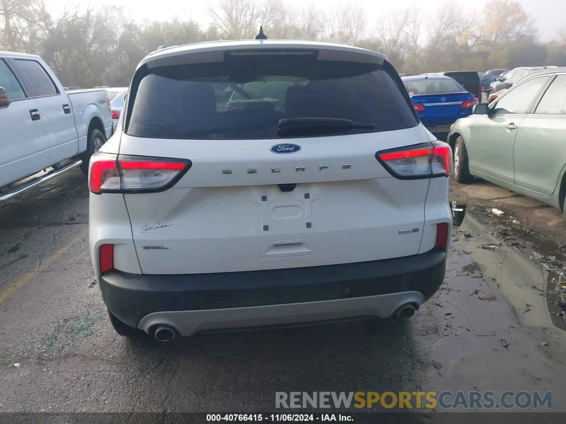 16 Photograph of a damaged car 1FMCU9H62LUA55640 FORD ESCAPE 2020