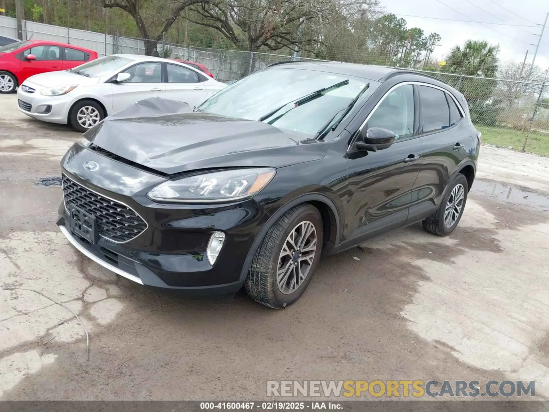 2 Photograph of a damaged car 1FMCU9H63LUB21483 FORD ESCAPE 2020