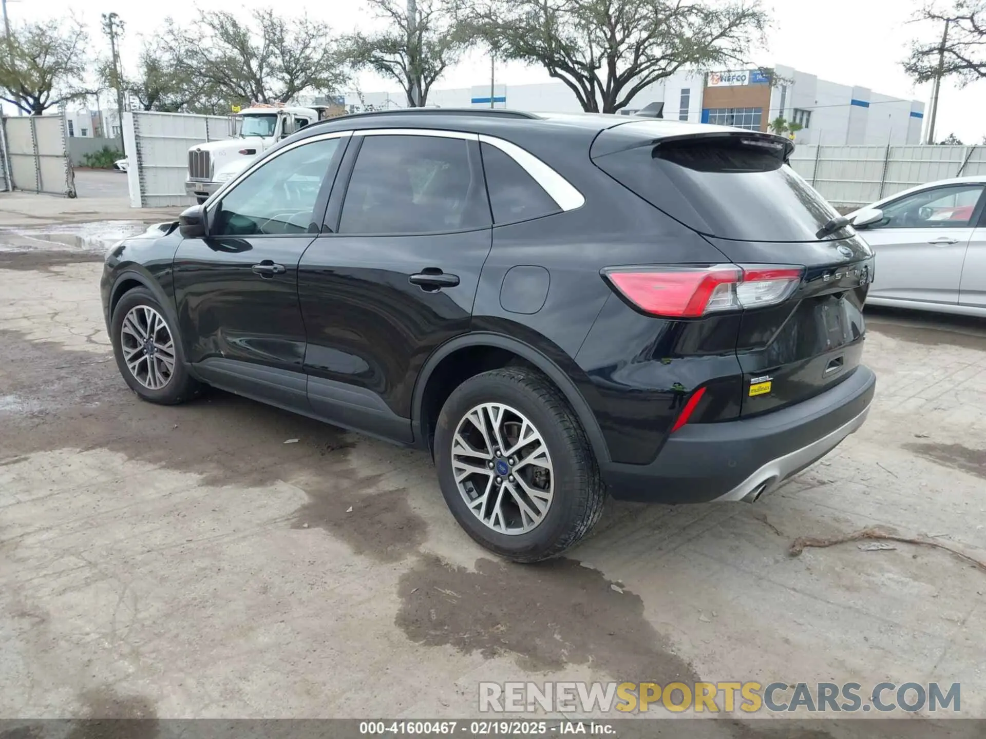 3 Photograph of a damaged car 1FMCU9H63LUB21483 FORD ESCAPE 2020