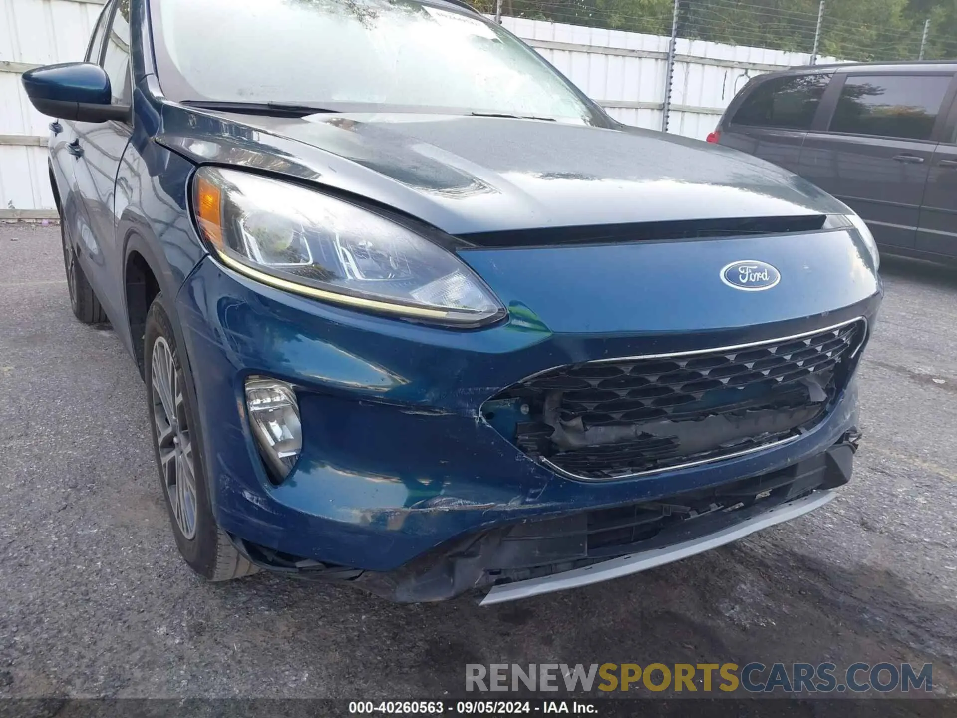 6 Photograph of a damaged car 1FMCU9H63LUB65547 FORD ESCAPE 2020