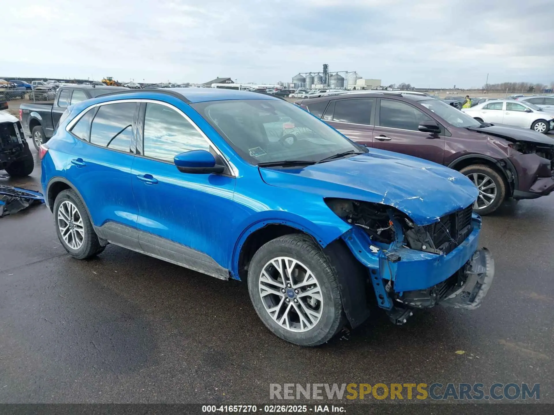 1 Photograph of a damaged car 1FMCU9H63LUB69176 FORD ESCAPE 2020