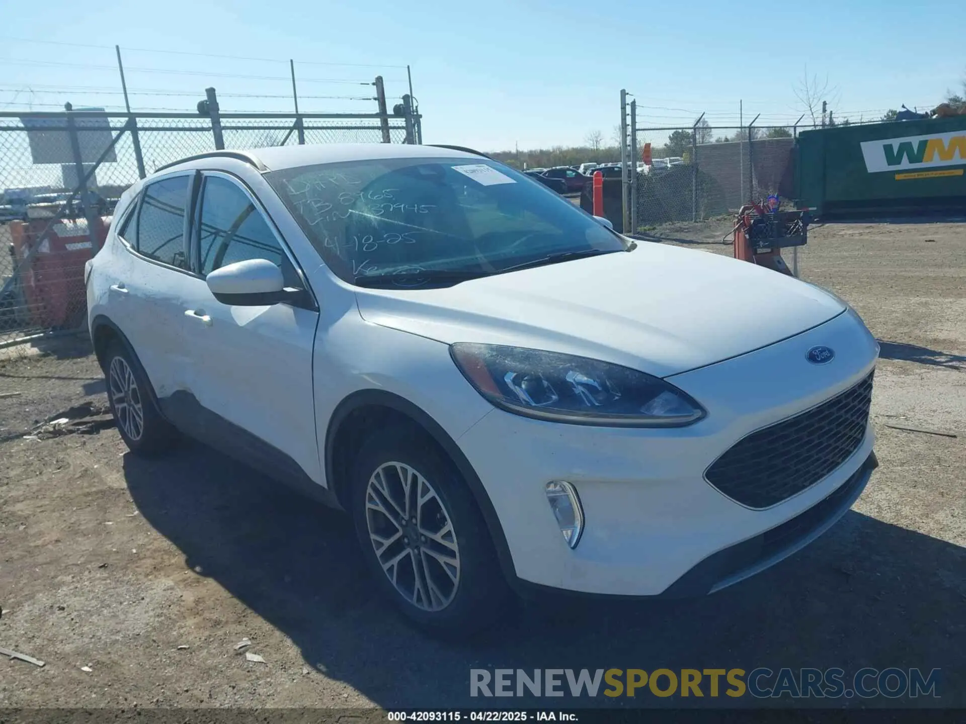 1 Photograph of a damaged car 1FMCU9H63LUC37945 FORD ESCAPE 2020
