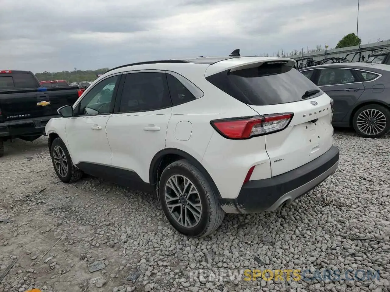 2 Photograph of a damaged car 1FMCU9H64LUA33042 FORD ESCAPE 2020