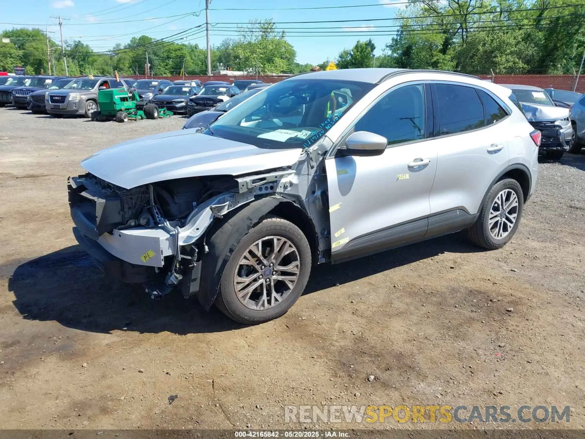 2 Photograph of a damaged car 1FMCU9H64LUB18219 FORD ESCAPE 2020