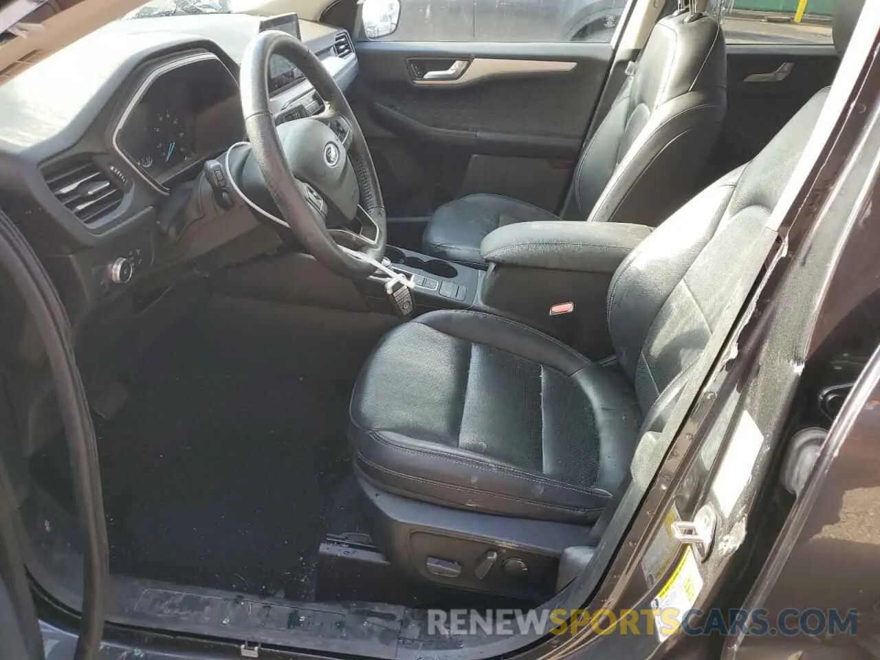 7 Photograph of a damaged car 1FMCU9H65LUC29863 FORD ESCAPE 2020