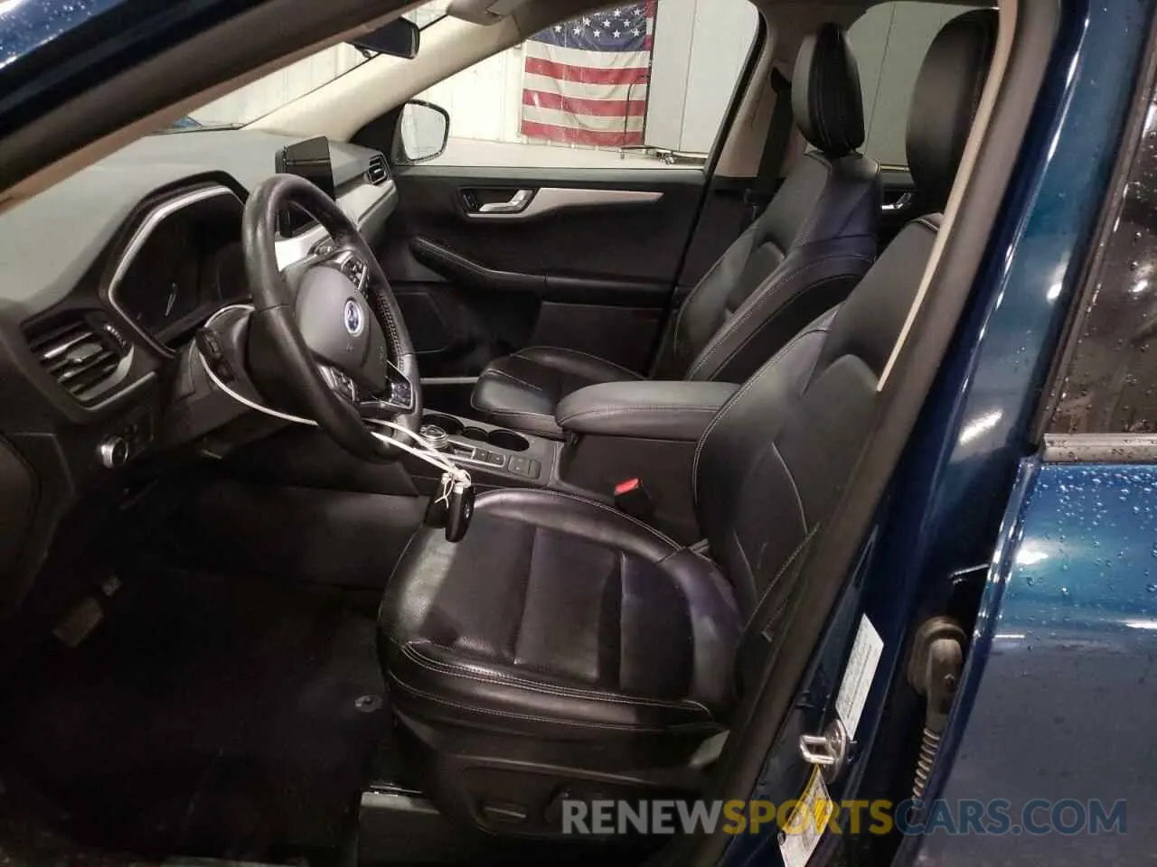 7 Photograph of a damaged car 1FMCU9H66LUB49181 FORD ESCAPE 2020