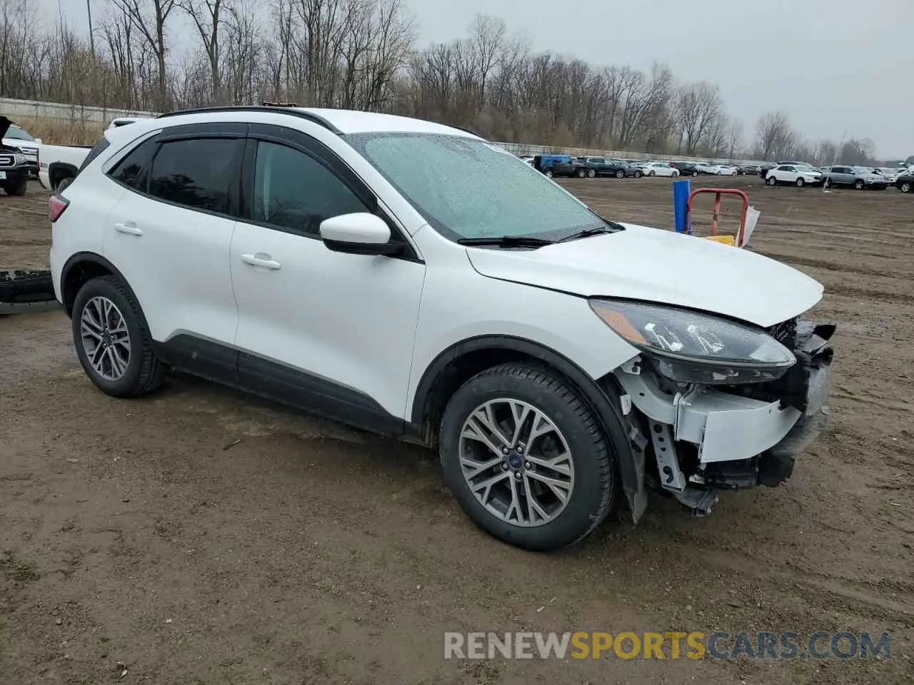 4 Photograph of a damaged car 1FMCU9H68LUA14753 FORD ESCAPE 2020