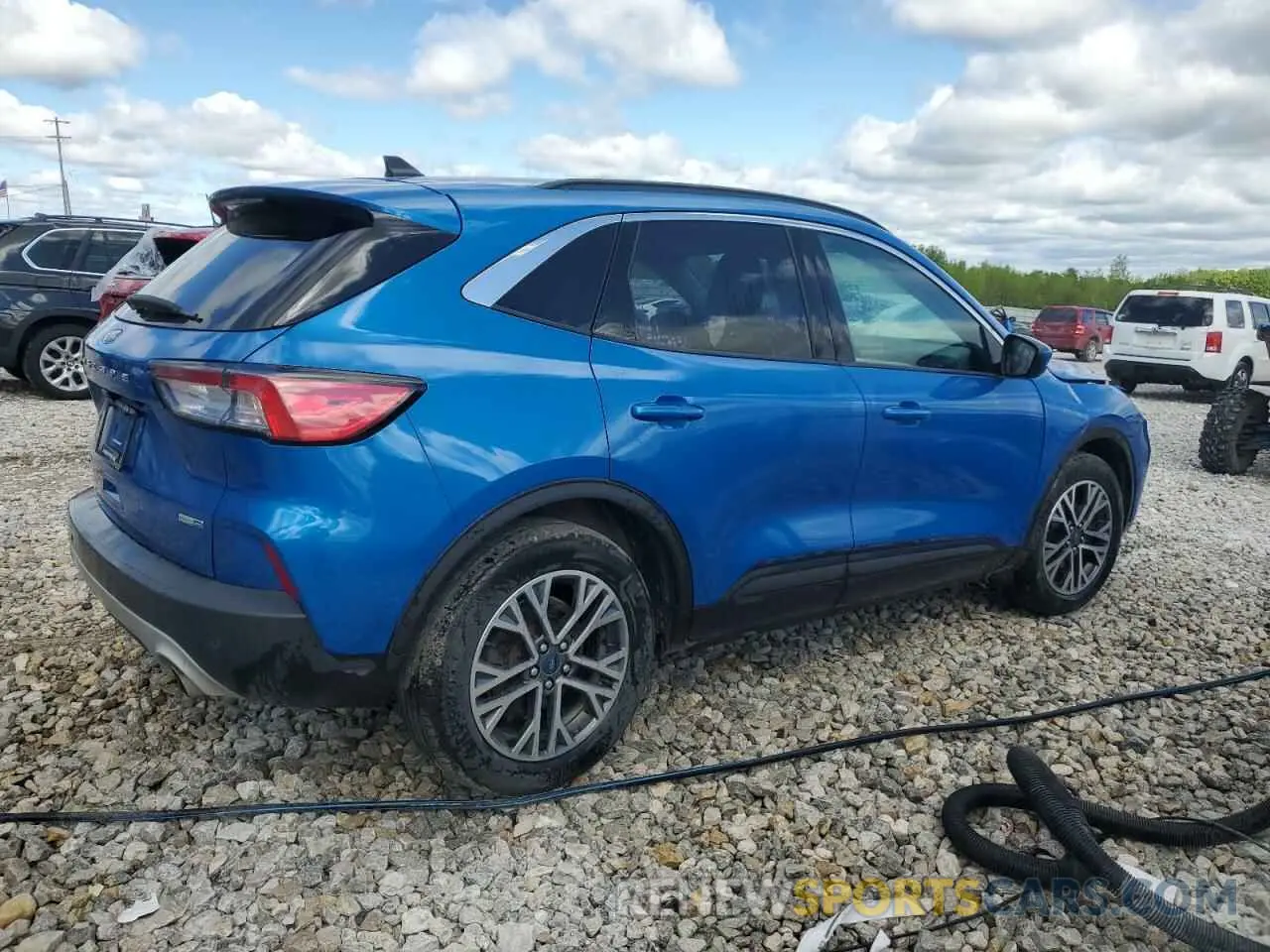 3 Photograph of a damaged car 1FMCU9H68LUB27229 FORD ESCAPE 2020
