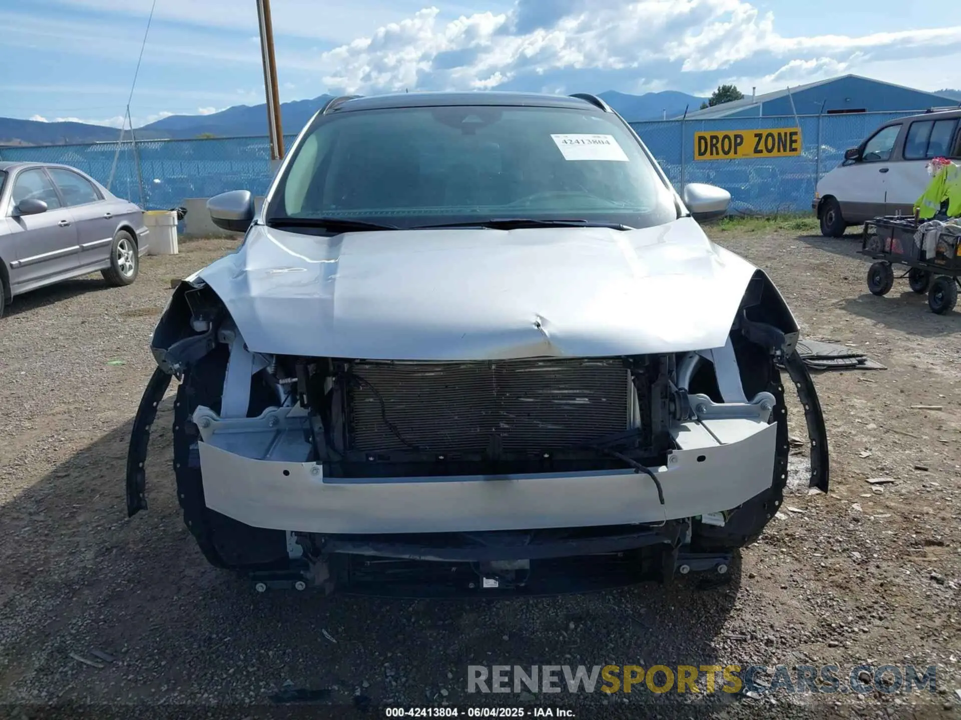 6 Photograph of a damaged car 1FMCU9H69LUB14537 FORD ESCAPE 2020