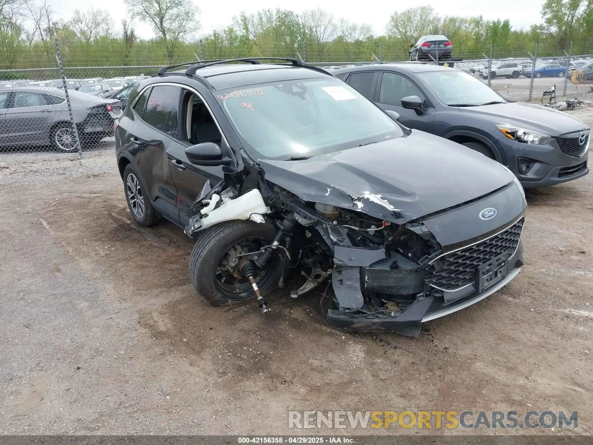 1 Photograph of a damaged car 1FMCU9H6XLUB74228 FORD ESCAPE 2020