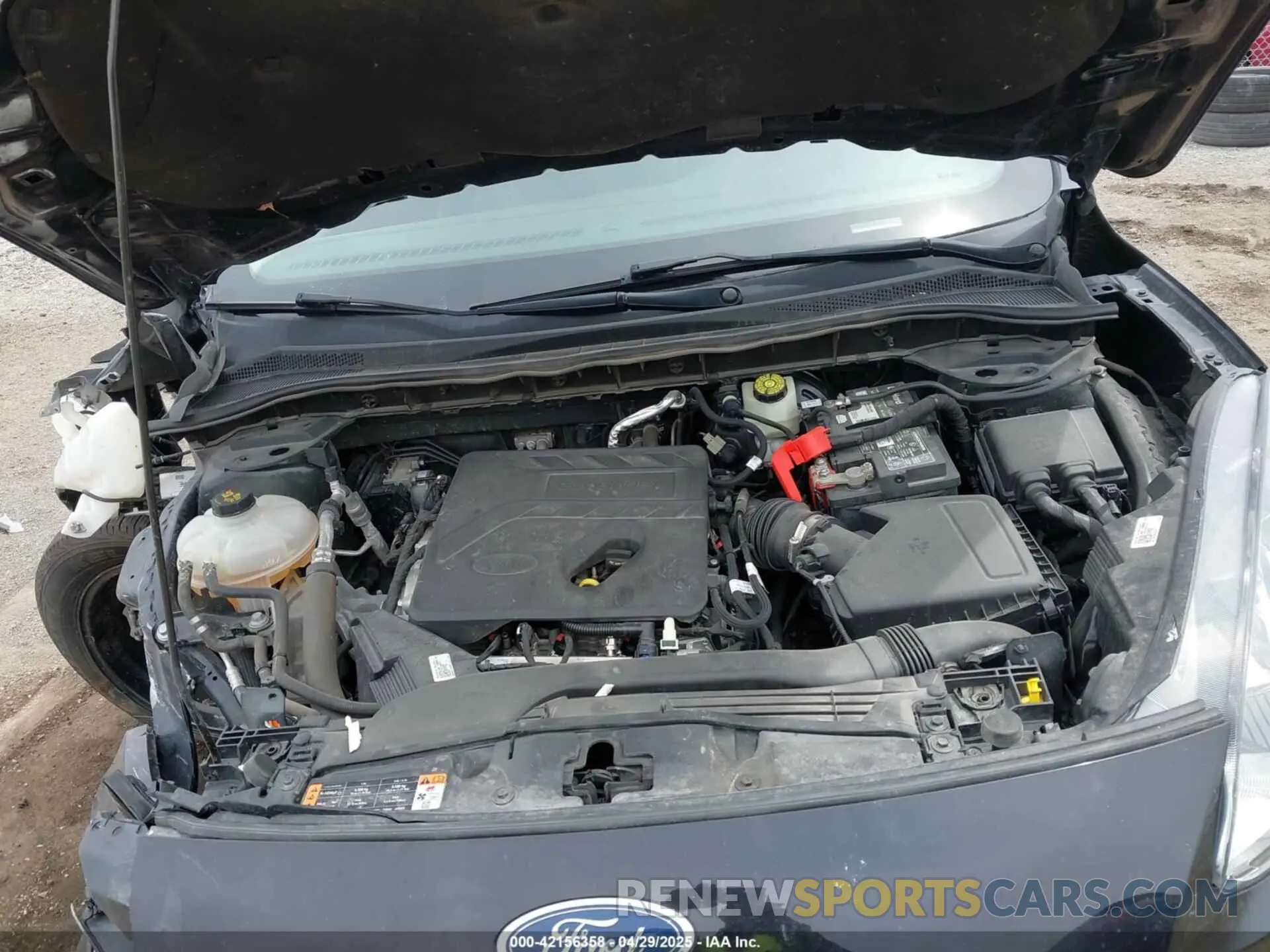 10 Photograph of a damaged car 1FMCU9H6XLUB74228 FORD ESCAPE 2020