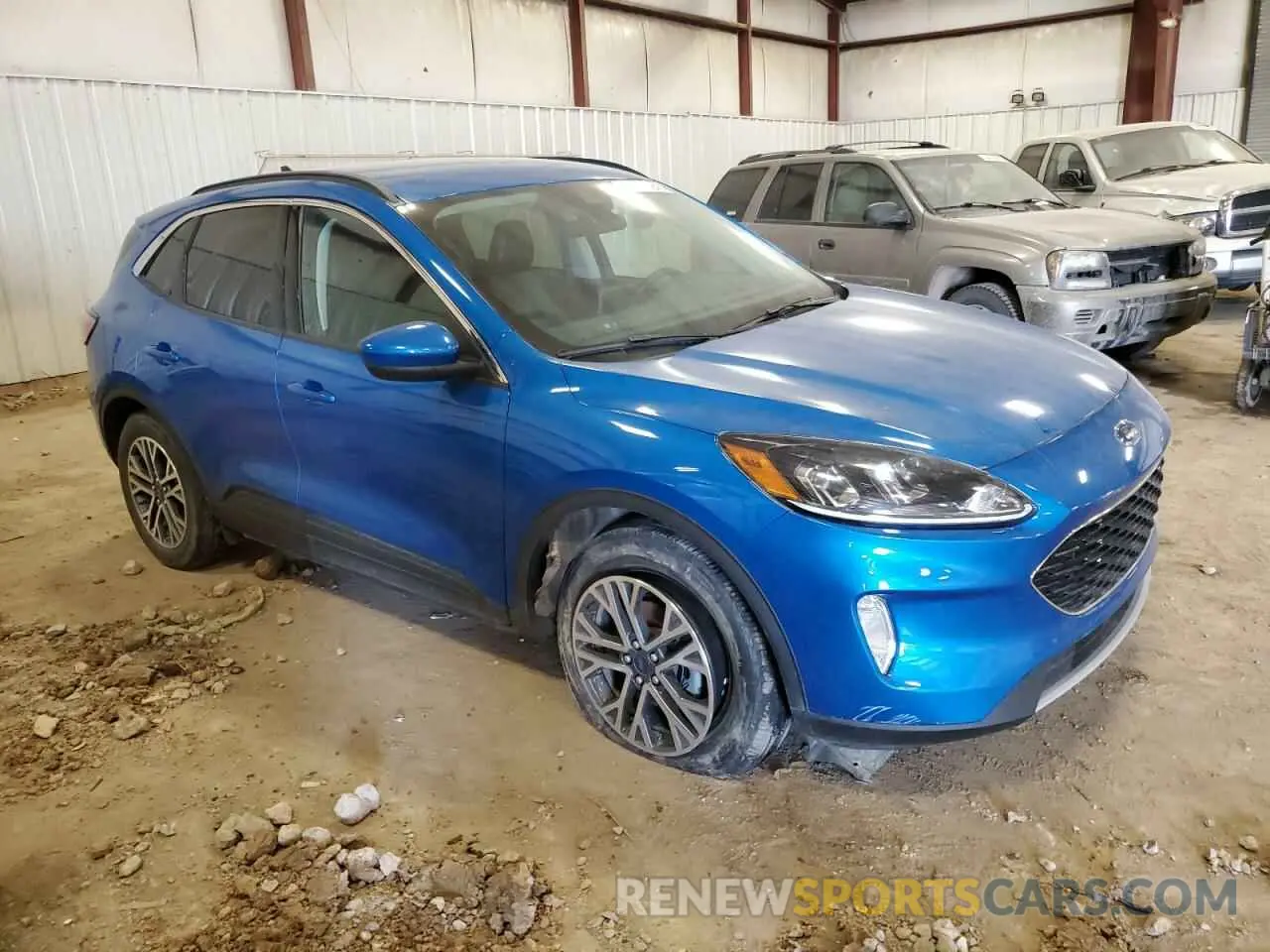 4 Photograph of a damaged car 1FMCU9H6XLUC40518 FORD ESCAPE 2020