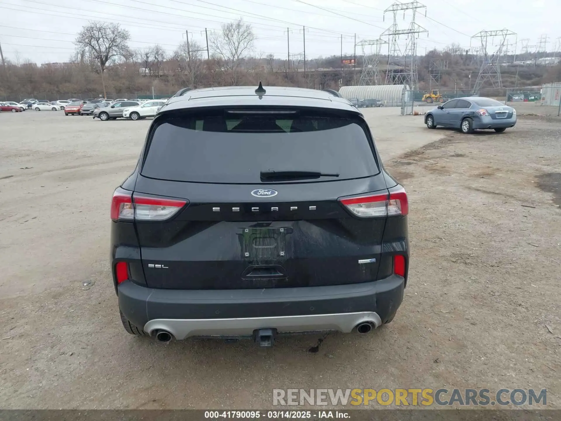 16 Photograph of a damaged car 1FMCU9H90LUB95471 FORD ESCAPE 2020