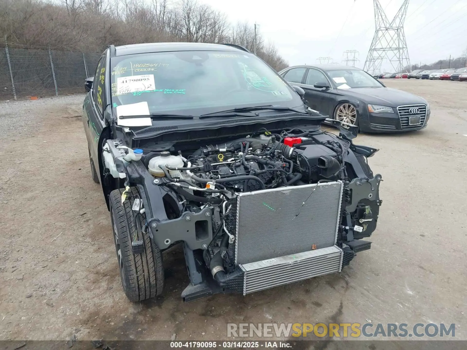 19 Photograph of a damaged car 1FMCU9H90LUB95471 FORD ESCAPE 2020