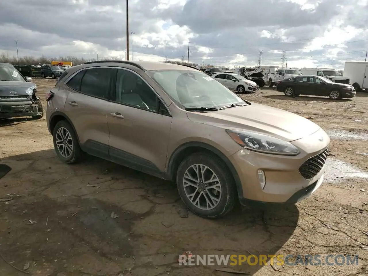 4 Photograph of a damaged car 1FMCU9H93LUA74403 FORD ESCAPE 2020