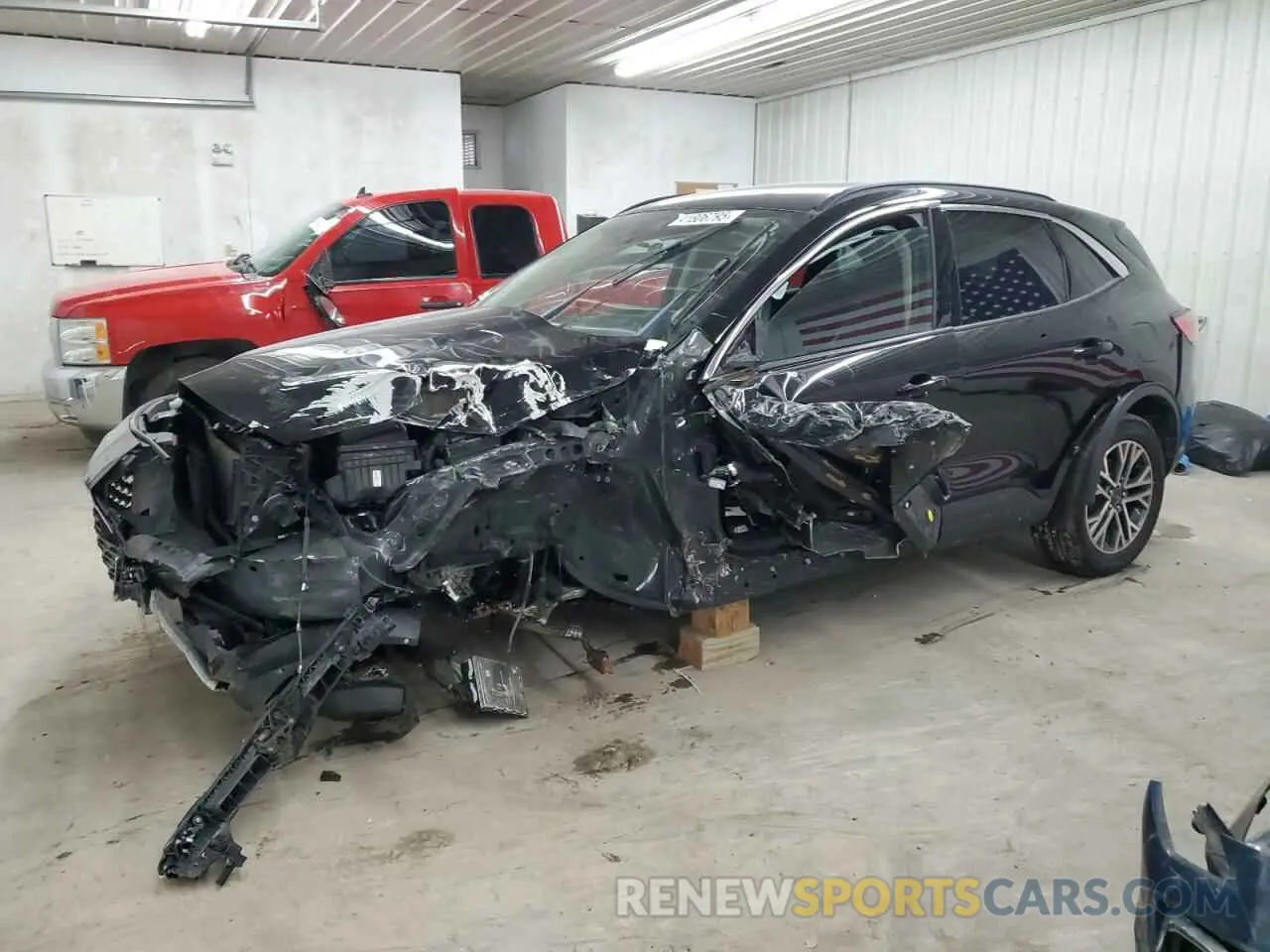 1 Photograph of a damaged car 1FMCU9H93LUA82288 FORD ESCAPE 2020