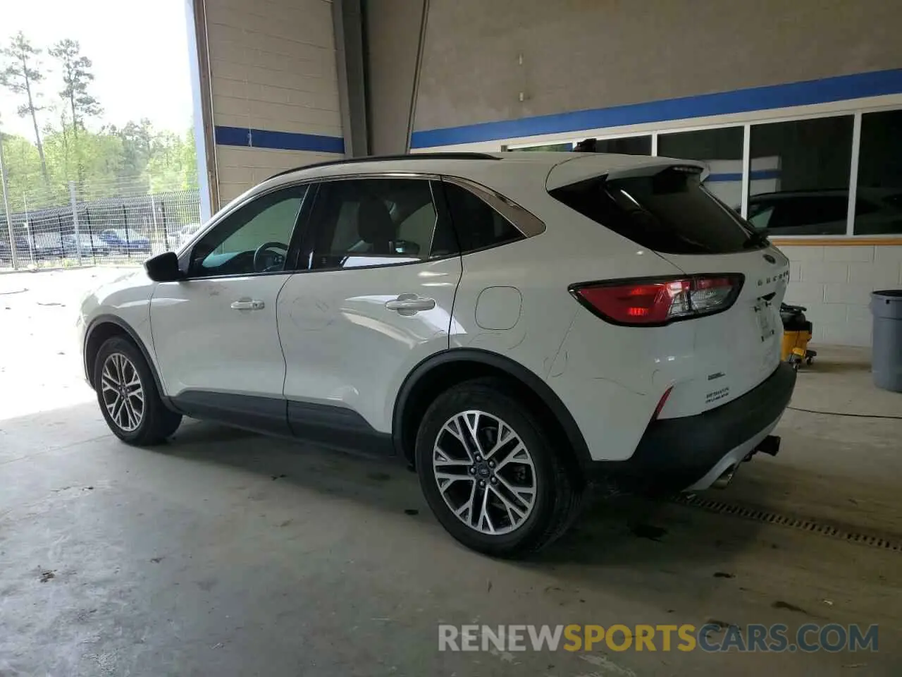 2 Photograph of a damaged car 1FMCU9H94LUA69775 FORD ESCAPE 2020