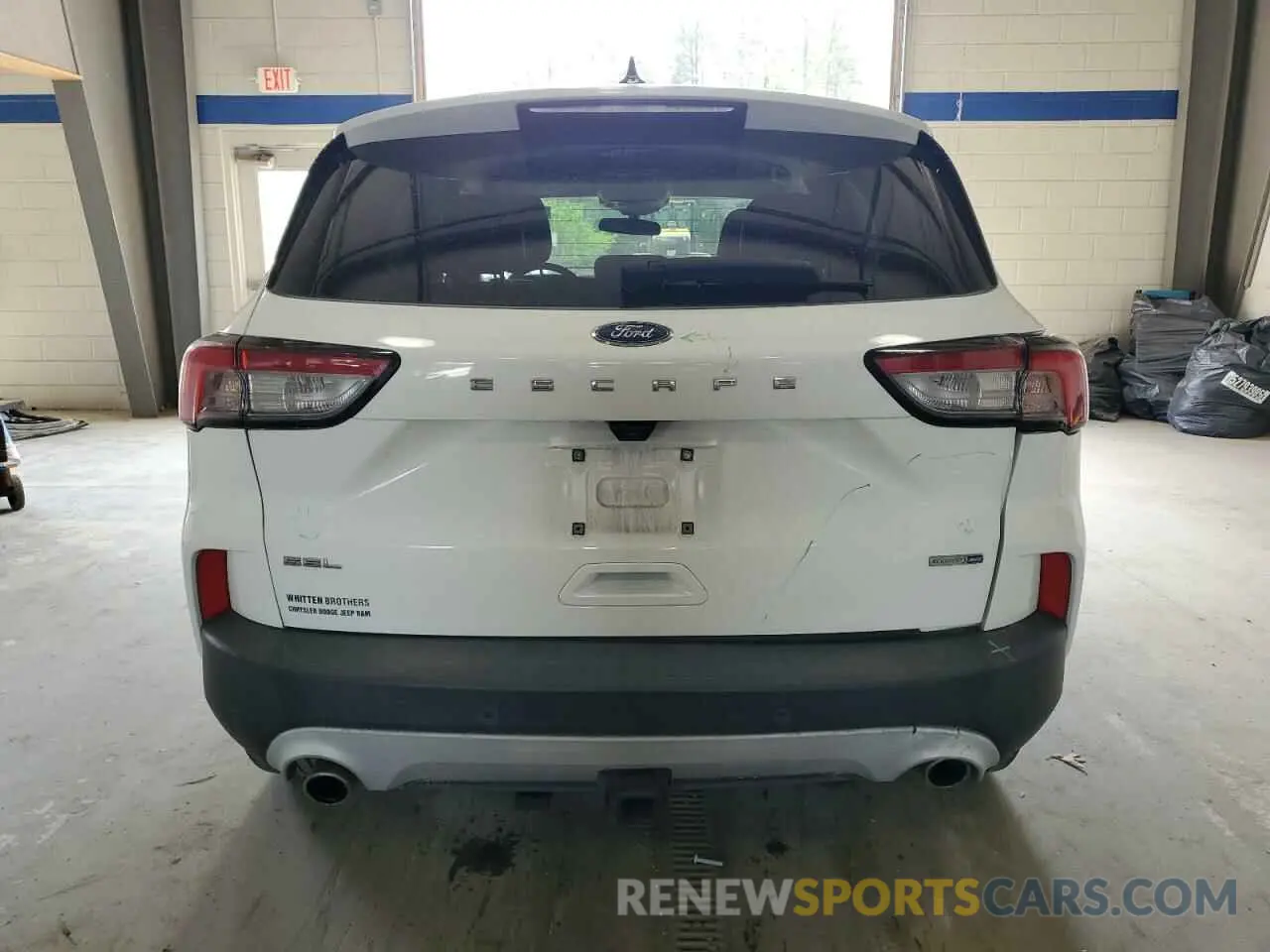 6 Photograph of a damaged car 1FMCU9H94LUA69775 FORD ESCAPE 2020