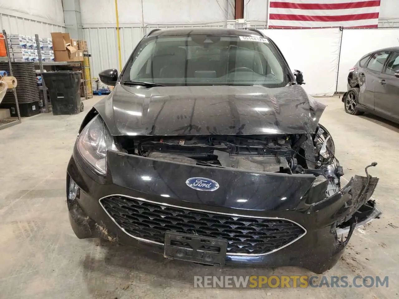 5 Photograph of a damaged car 1FMCU9H94LUB60805 FORD ESCAPE 2020