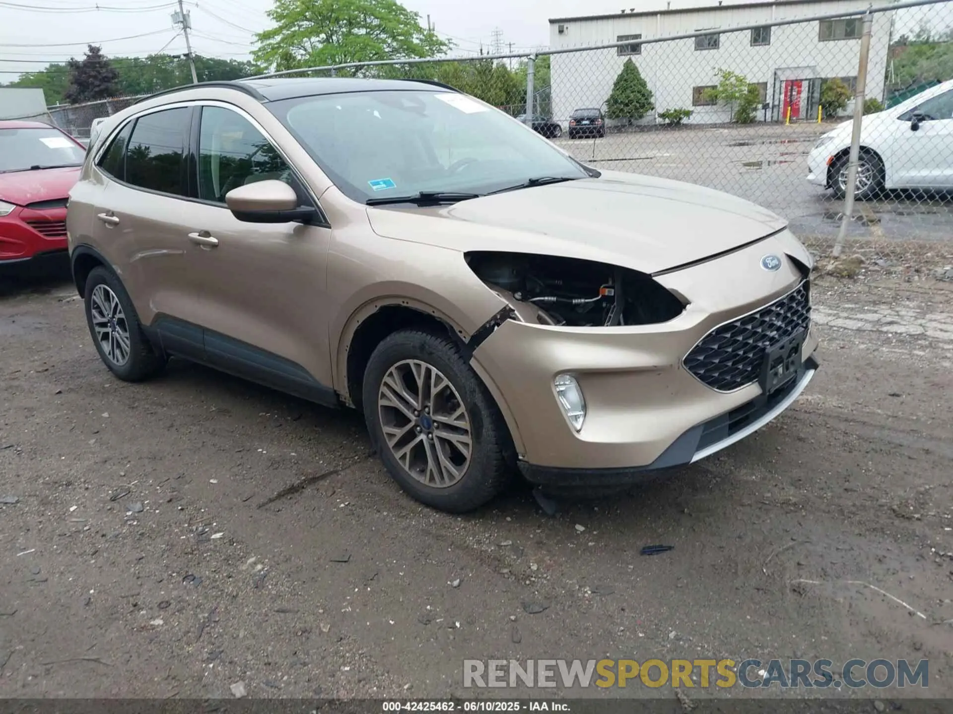 1 Photograph of a damaged car 1FMCU9H95LUC37519 FORD ESCAPE 2020