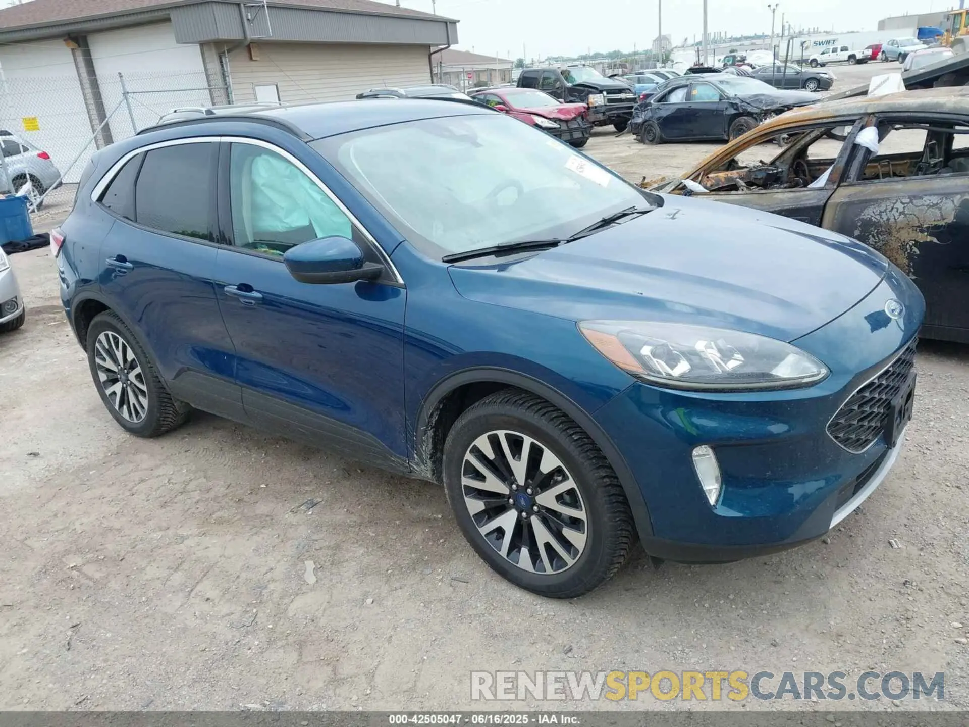 1 Photograph of a damaged car 1FMCU9H97LUA25981 FORD ESCAPE 2020