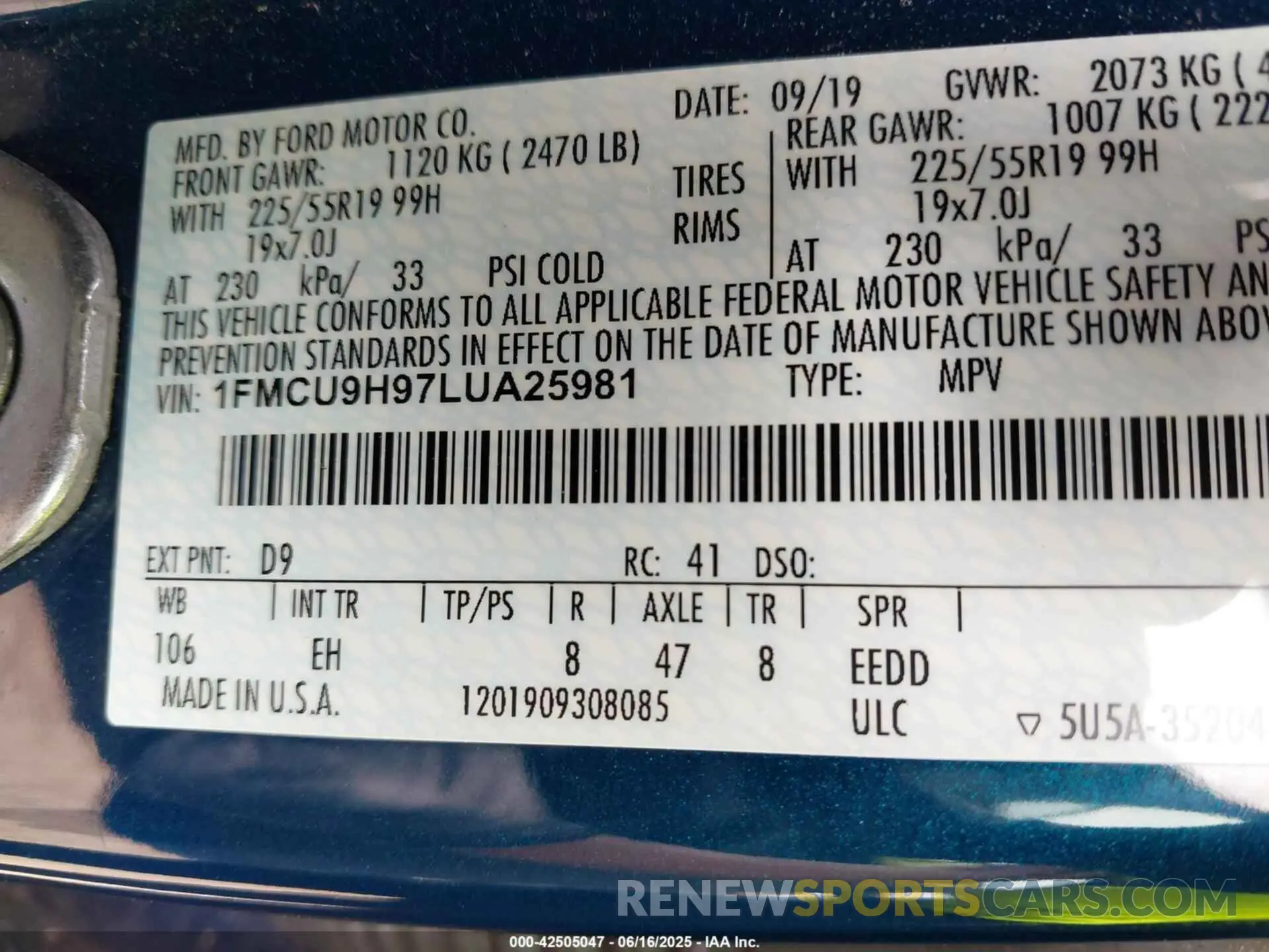 9 Photograph of a damaged car 1FMCU9H97LUA25981 FORD ESCAPE 2020