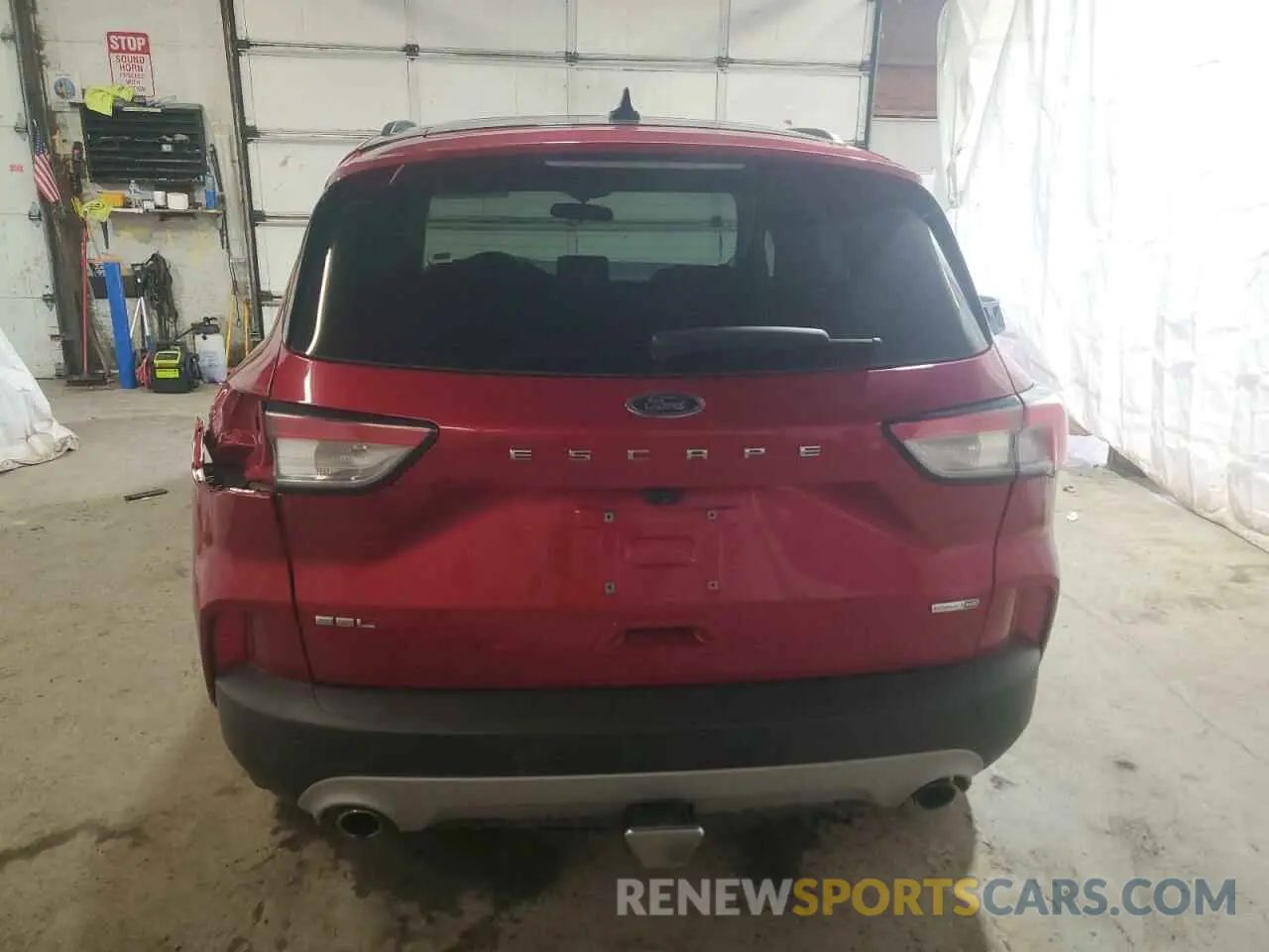 6 Photograph of a damaged car 1FMCU9H97LUA72363 FORD ESCAPE 2020
