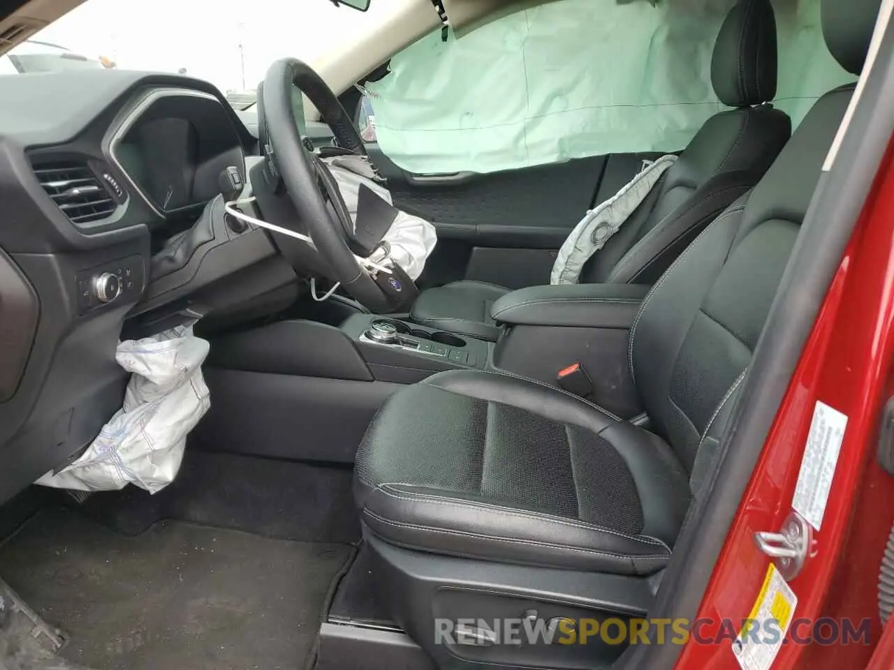 7 Photograph of a damaged car 1FMCU9H97LUC18700 FORD ESCAPE 2020