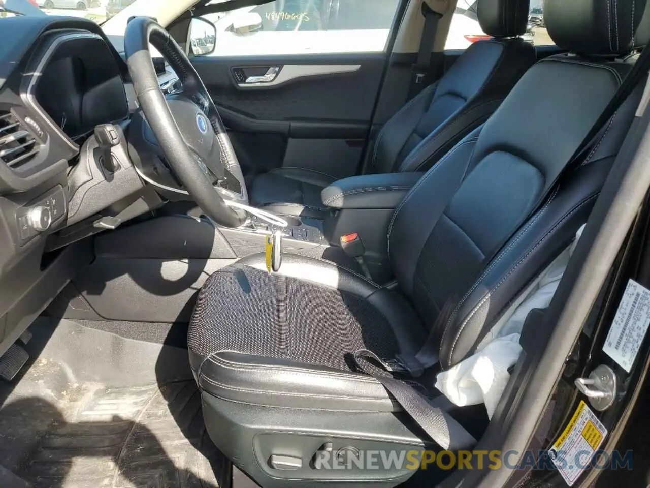 7 Photograph of a damaged car 1FMCU9H99LUA19101 FORD ESCAPE 2020