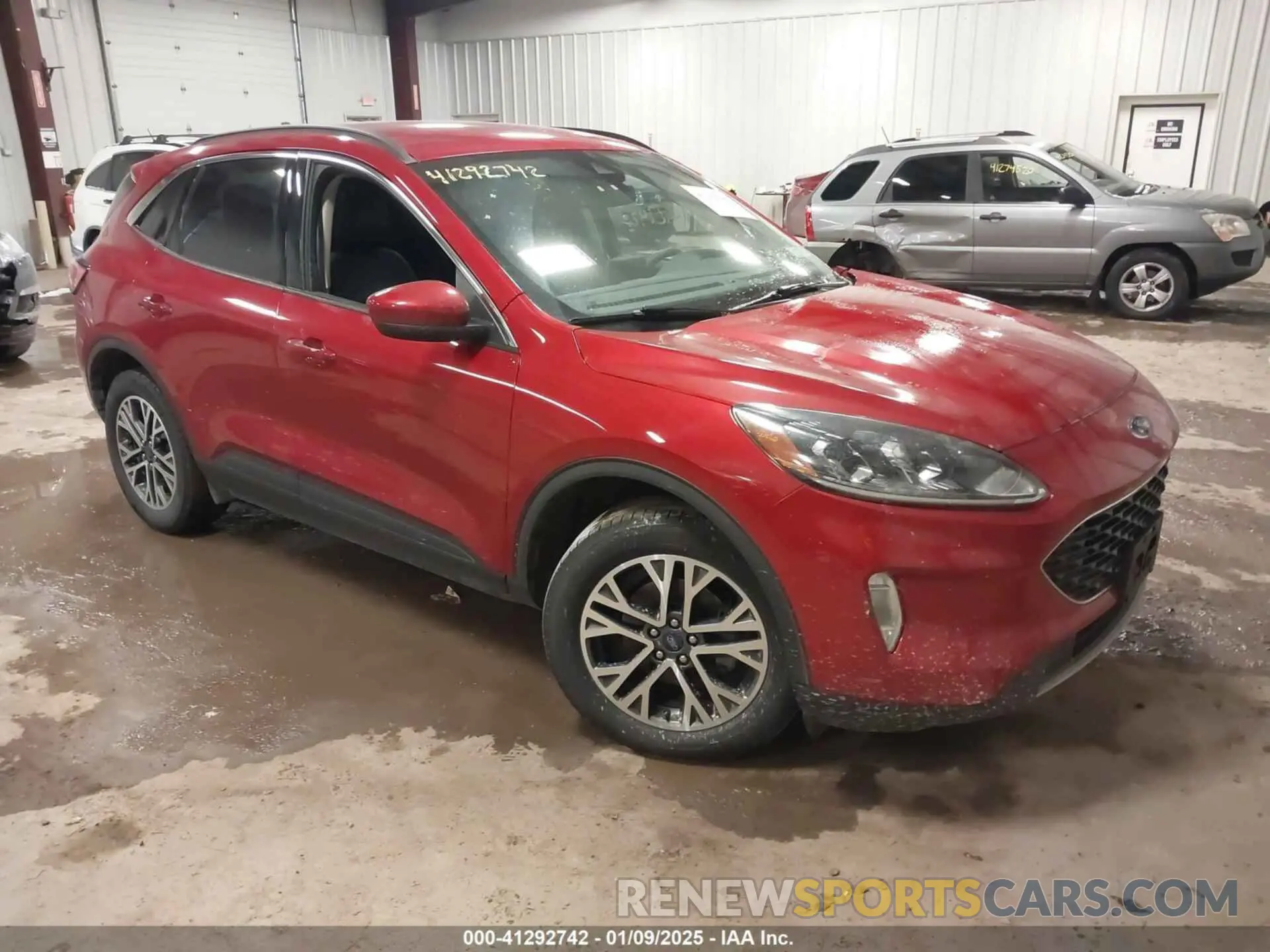 1 Photograph of a damaged car 1FMCU9H99LUB22955 FORD ESCAPE 2020