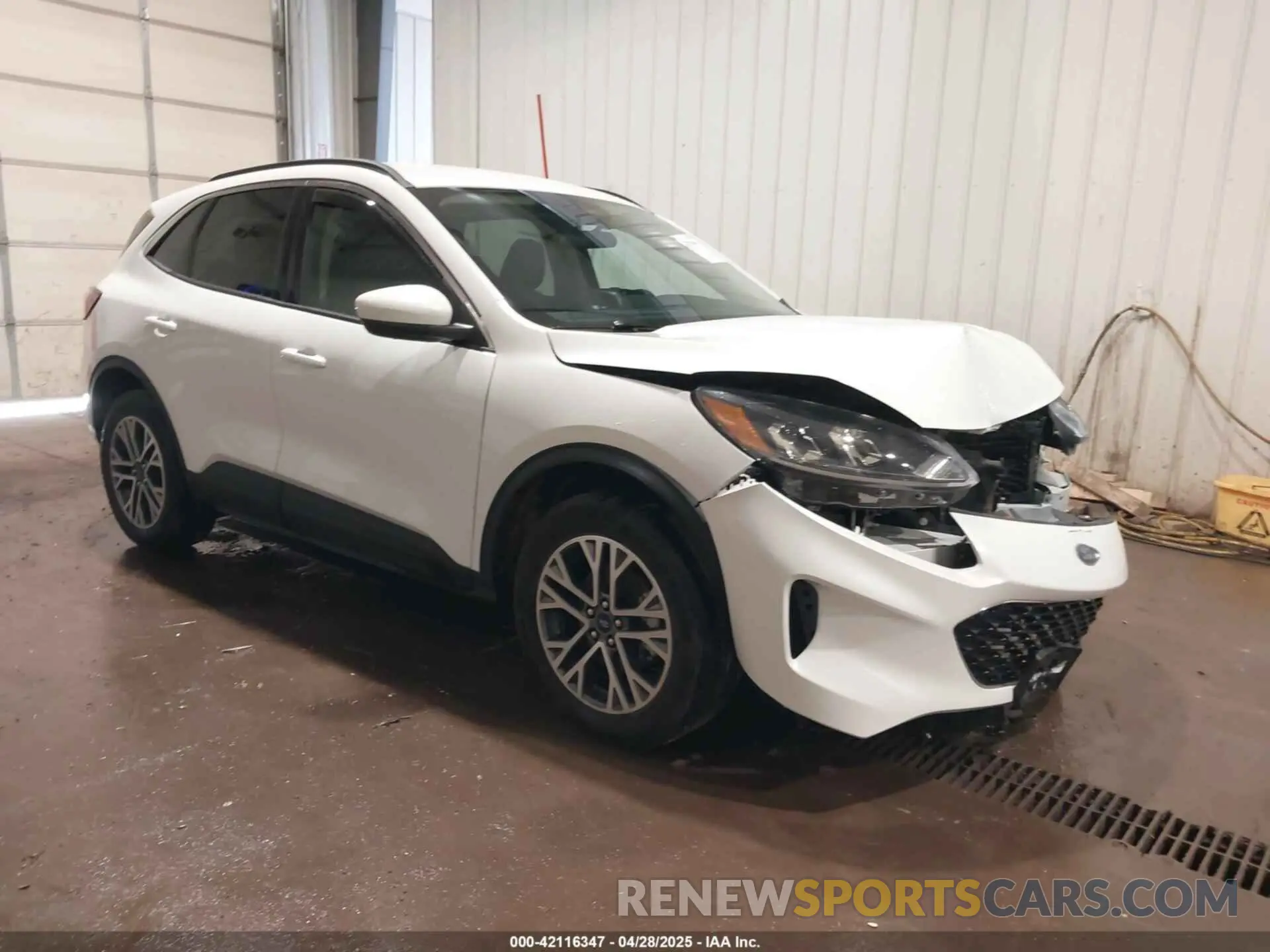 1 Photograph of a damaged car 1FMCU9H9XLUA11251 FORD ESCAPE 2020
