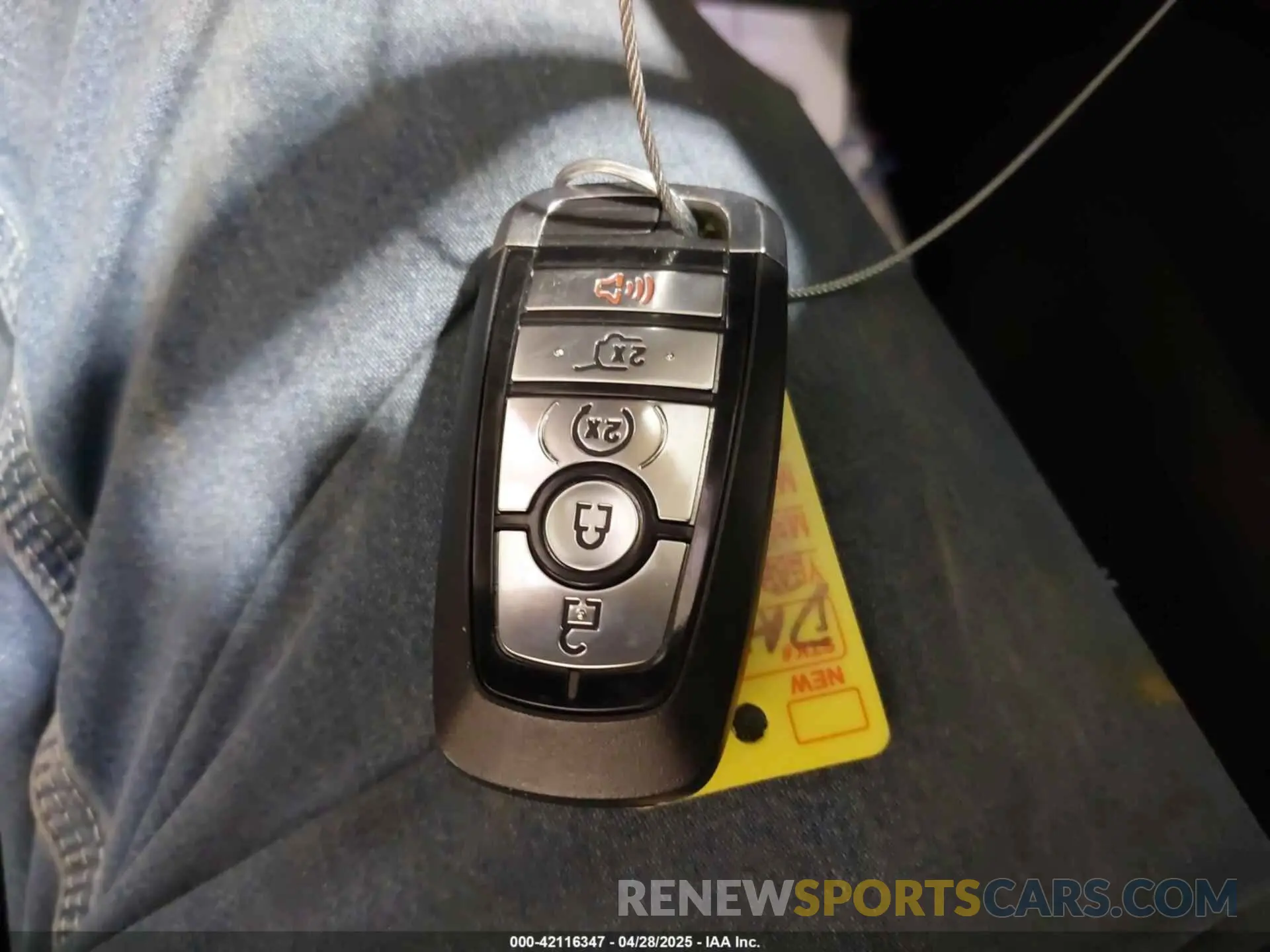 11 Photograph of a damaged car 1FMCU9H9XLUA11251 FORD ESCAPE 2020