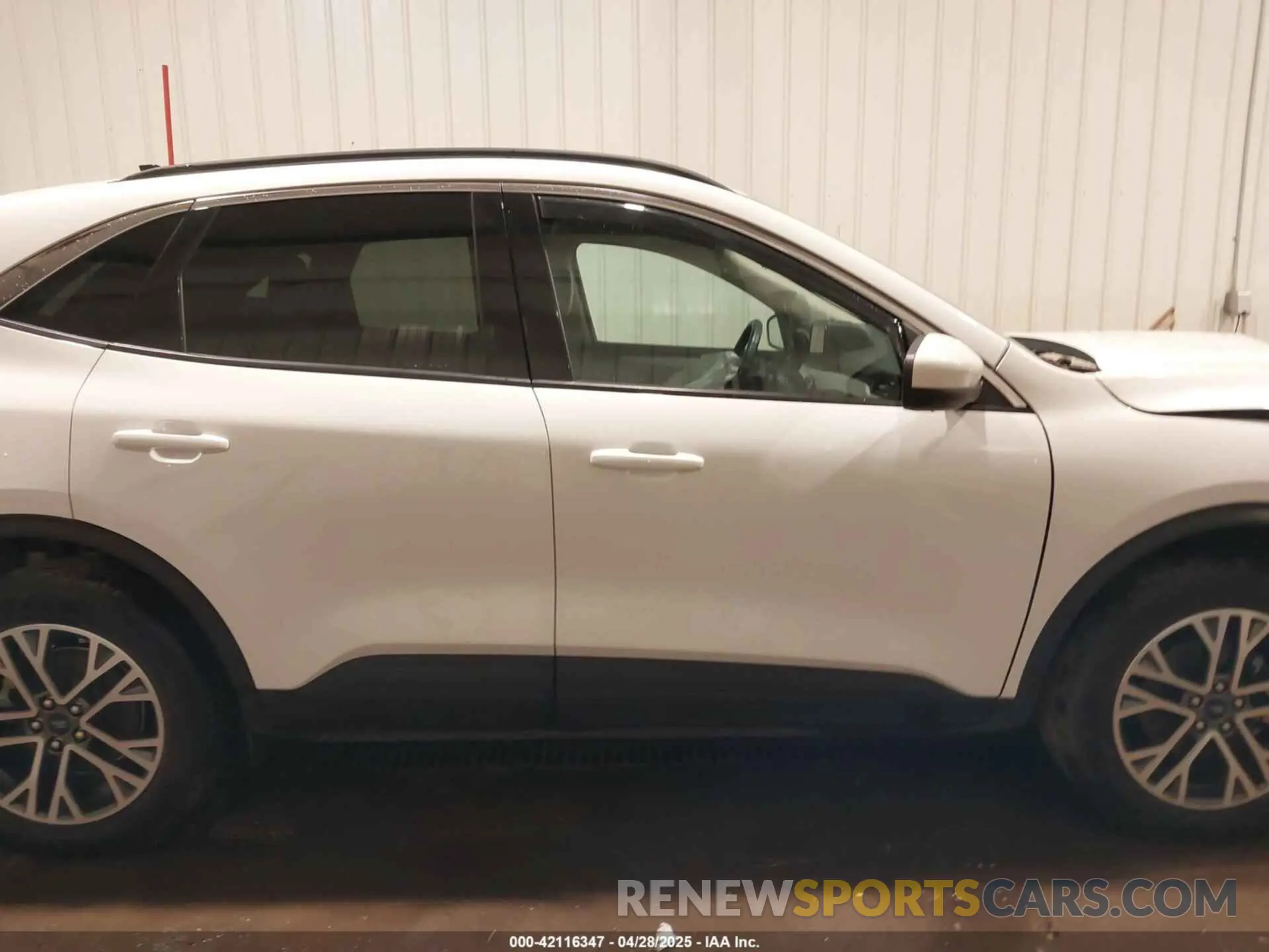 13 Photograph of a damaged car 1FMCU9H9XLUA11251 FORD ESCAPE 2020