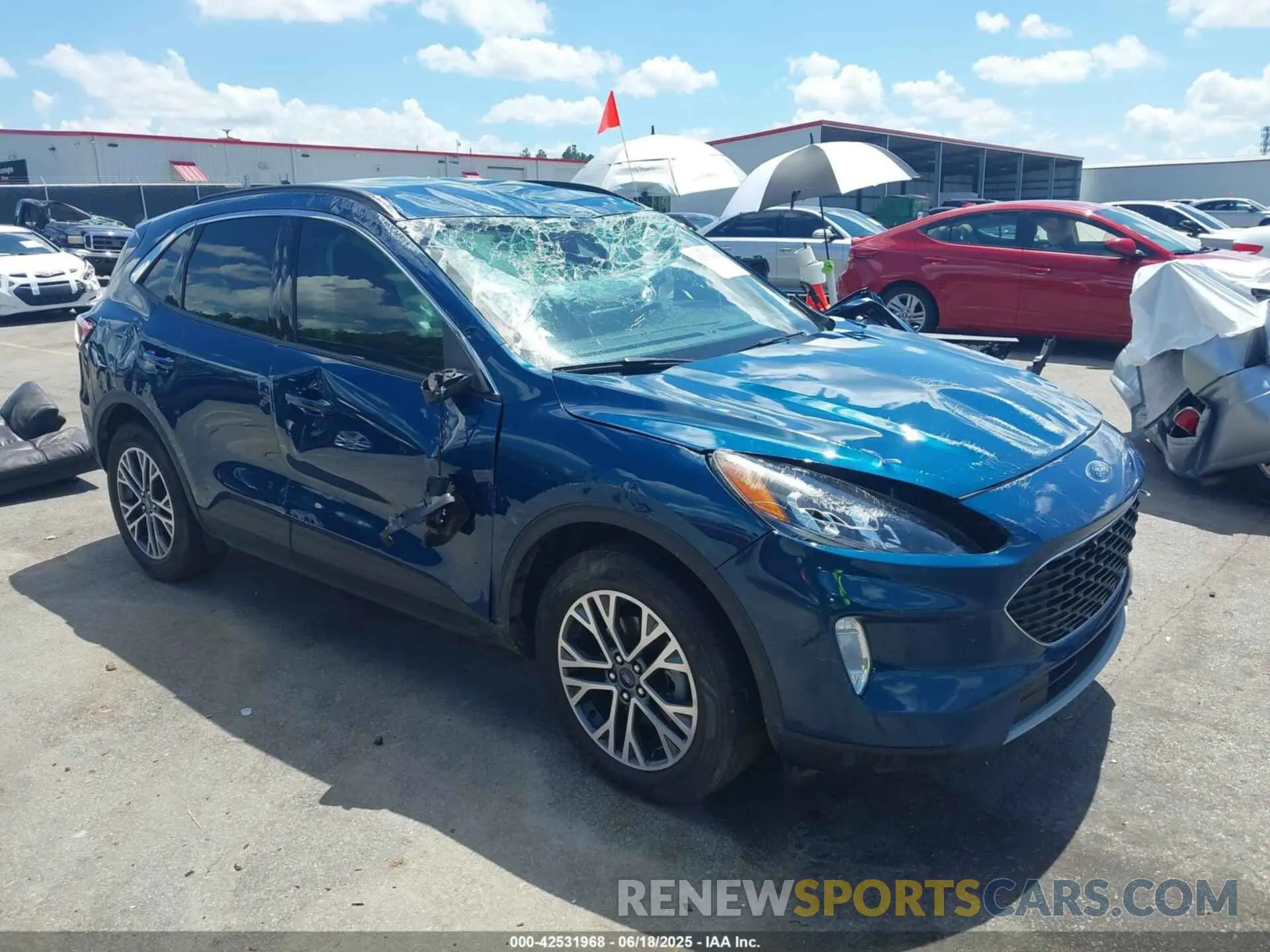1 Photograph of a damaged car 1FMCU9H9XLUA92655 FORD ESCAPE 2020