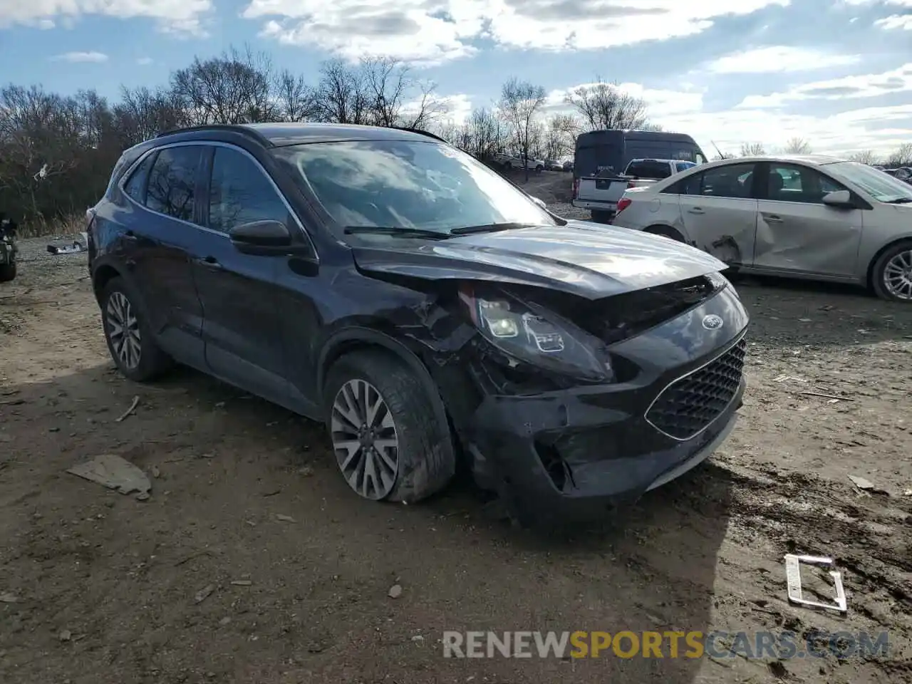 4 Photograph of a damaged car 1FMCU9J90LUB16133 FORD ESCAPE 2020